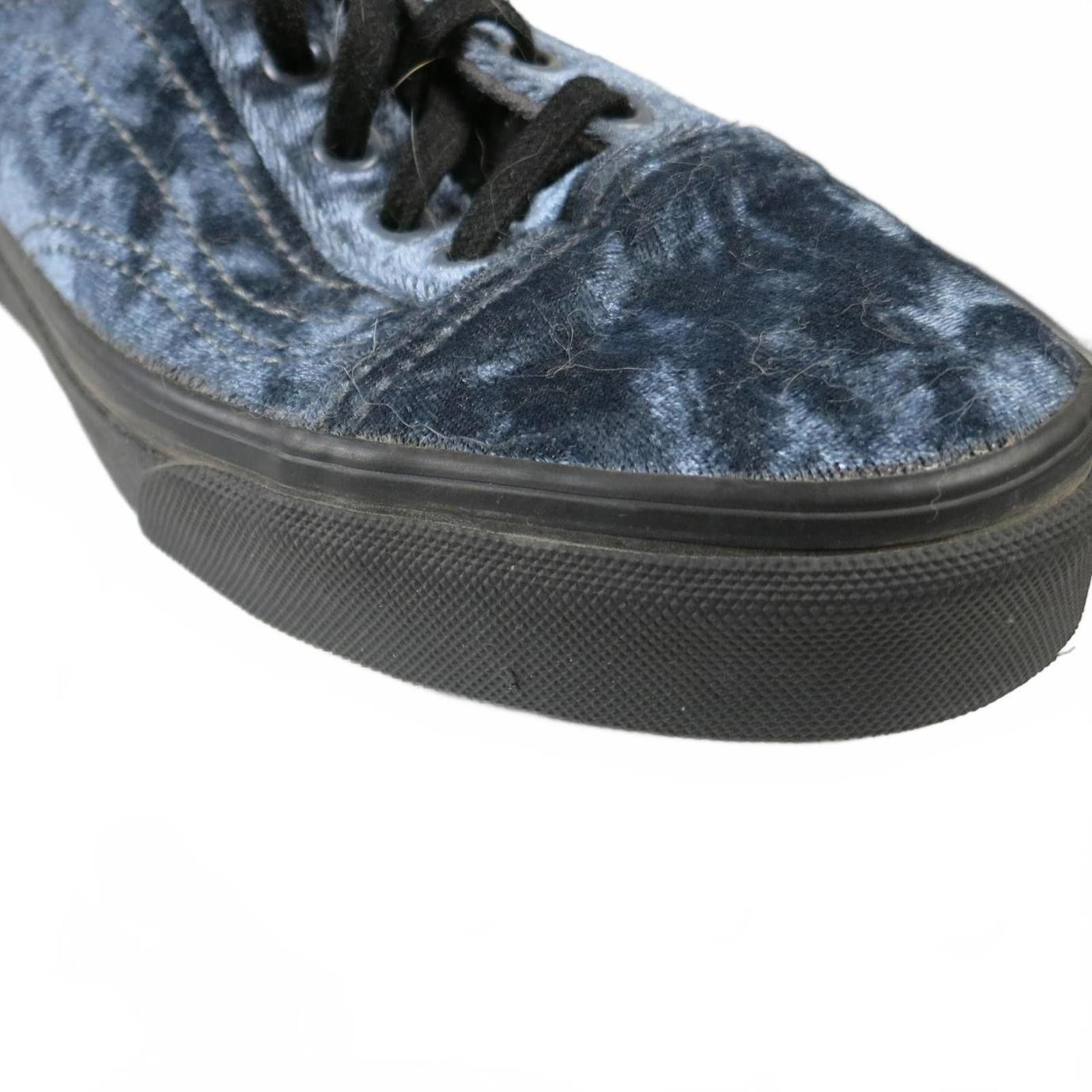 Vans Women's 5 Vans Old Skool Grey-Black Velvet Sneakers Size US 5 / IT 35 - 7 Thumbnail