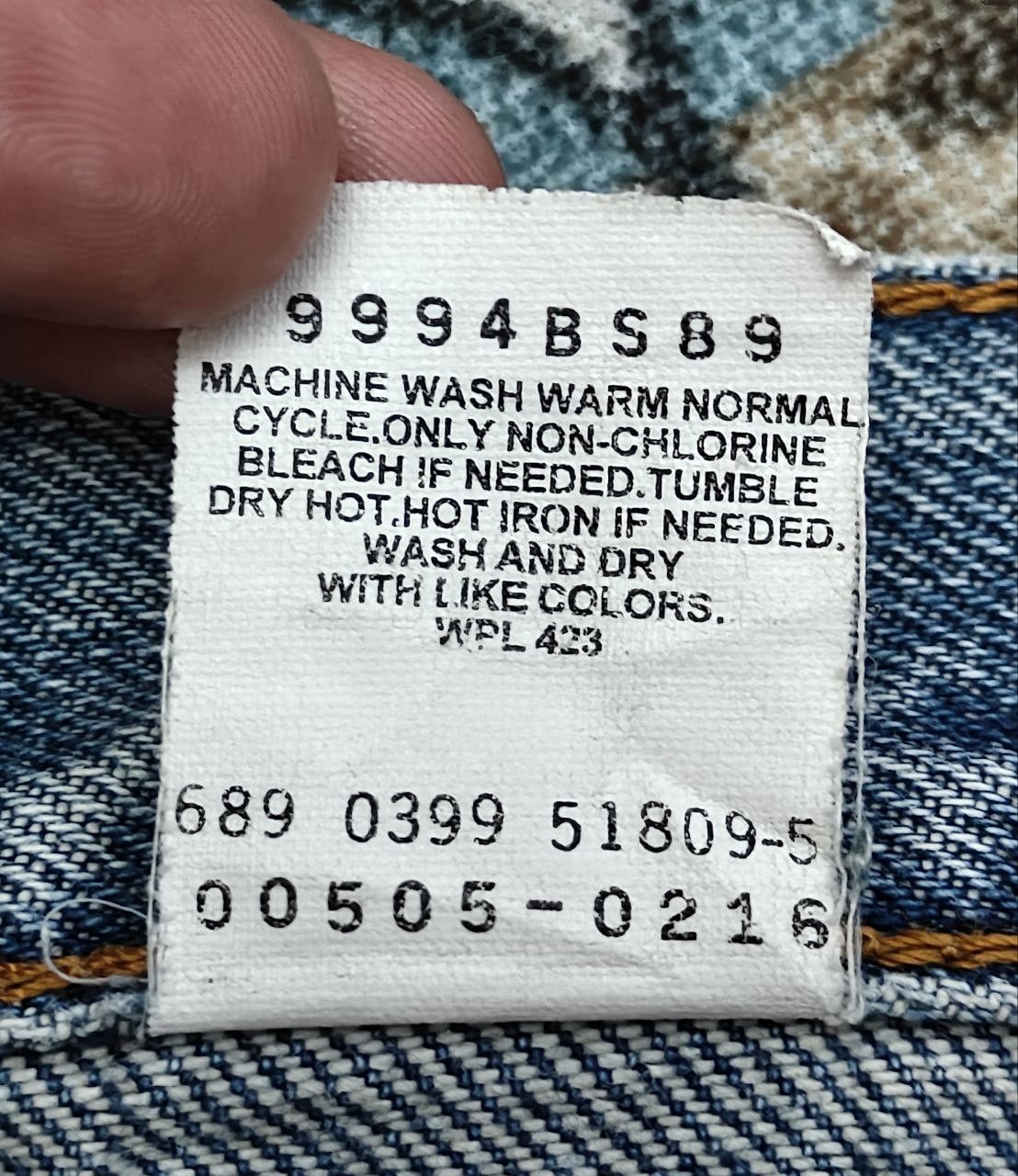 Levi's Vintage Clothing 90s Vintage Levis 505 Distressed Denim Size US 35 - 7 Thumbnail