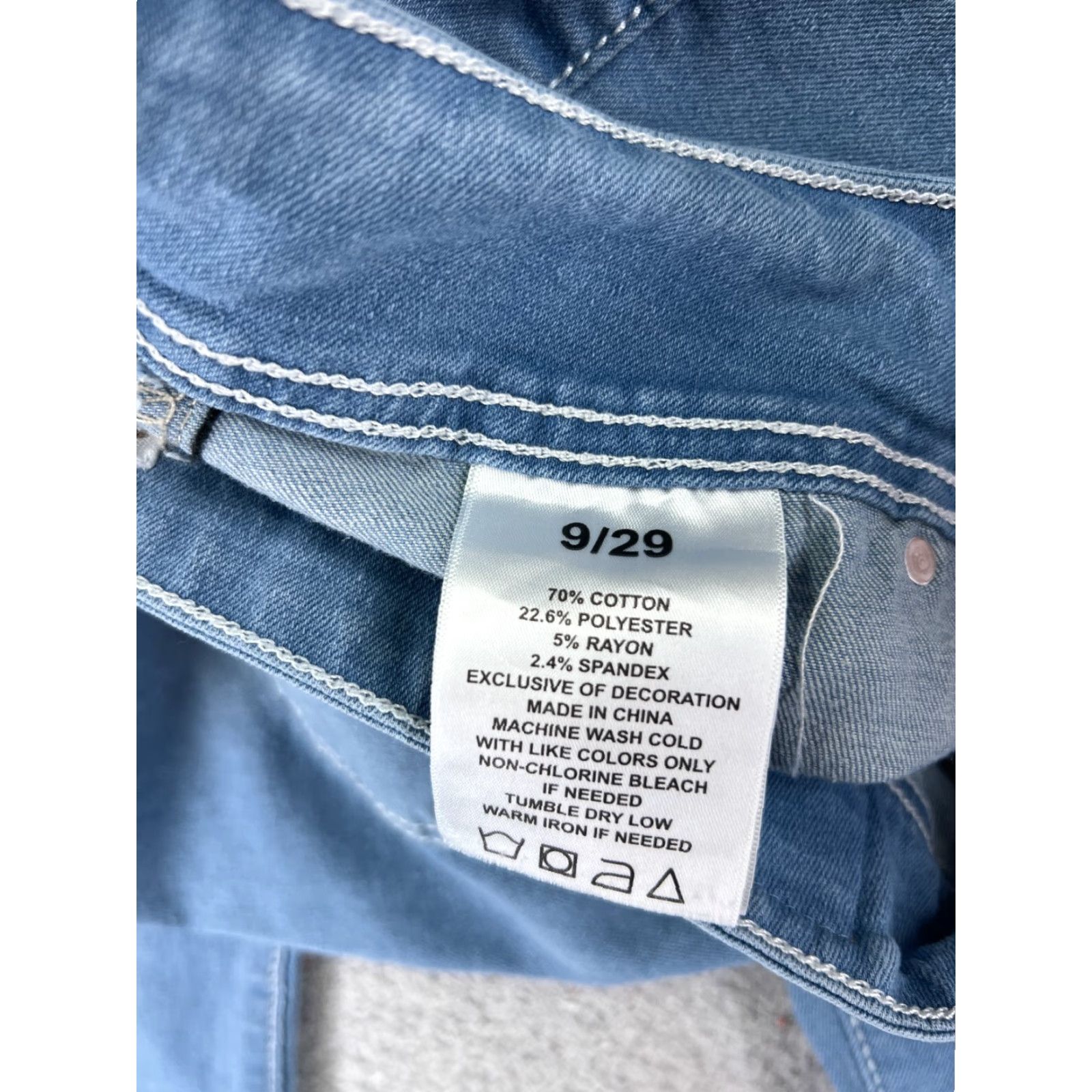 Denime Celebrity Ace Jeans Womens 30x29 Blue Denim Distressed Flared Slim Fit 5-Pocket Logo Button Zip Regular Adult Womens Clothing Size 30" / US 8 / IT 44 - 7 Thumbnail