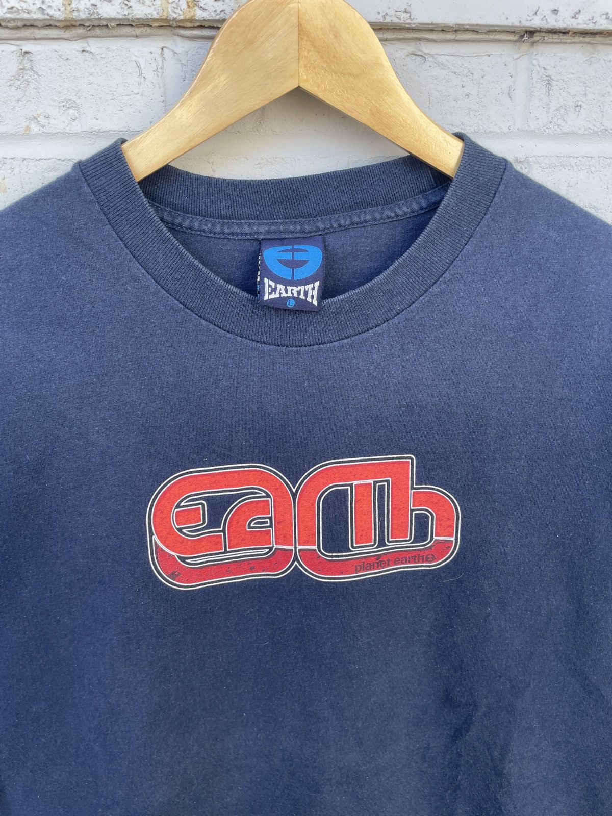 Shorty's Skateboards 90s Planet Earth Skateboards Graphic Tee Size US L / EU 52-54 / 3 - 3 Thumbnail