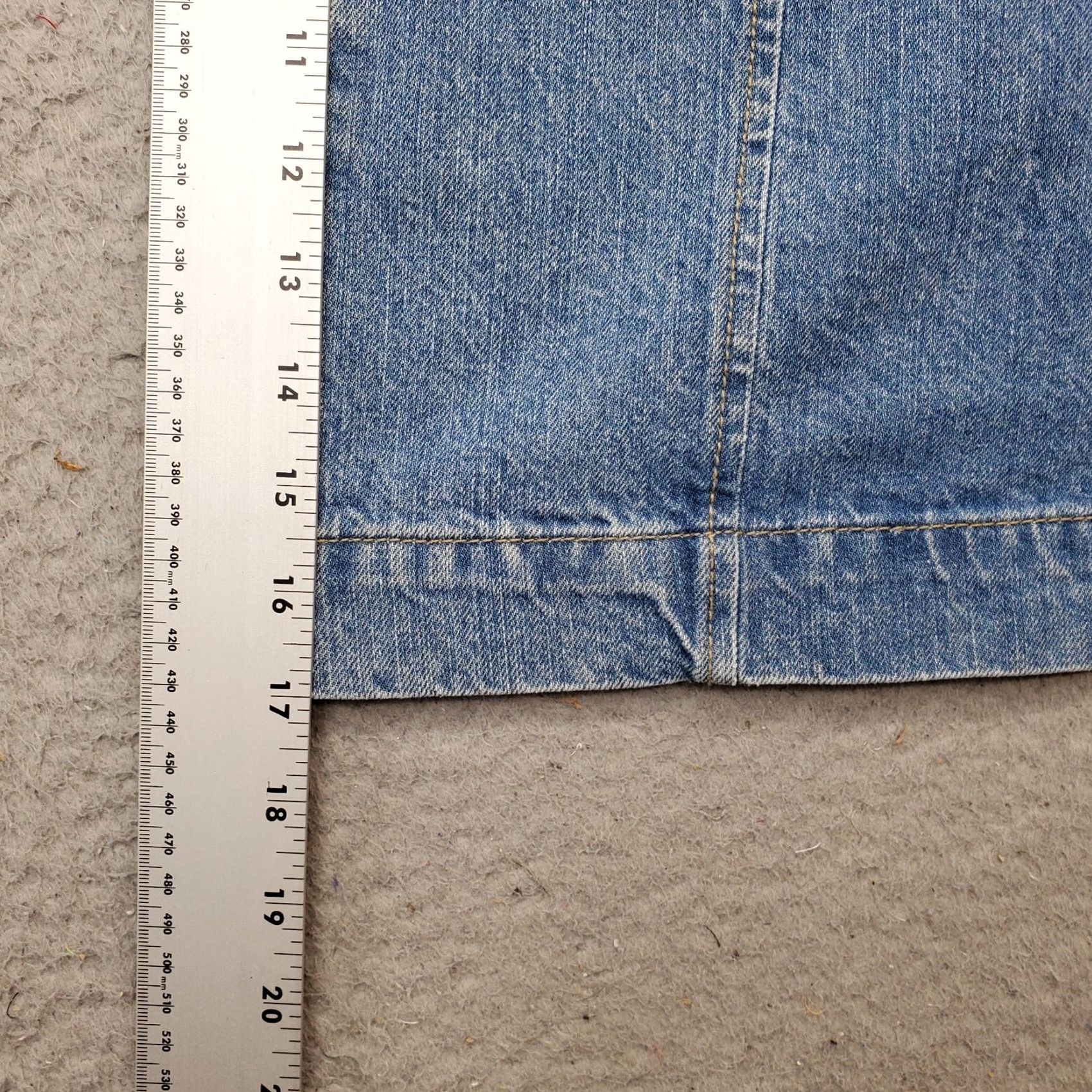 Loft LOFT Ann Taylor Mini Skirt Womens Size 26/2 Blue Denim Patch Pocket Button Front Size 26" / US 2 / IT 38 - 3 Thumbnail