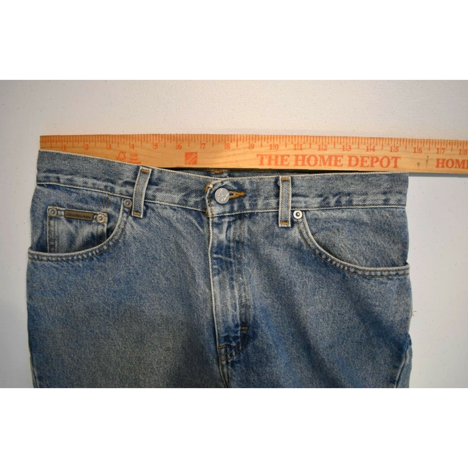 Calvin Klein VINTAGE Calvin Klein High Rise Mom Jeans Womens 31x31 31 IN Waist 31 Blue Denim 5-Pocket Womens Jeans Size 24" / US 00 / IT 34 - 6 Thumbnail