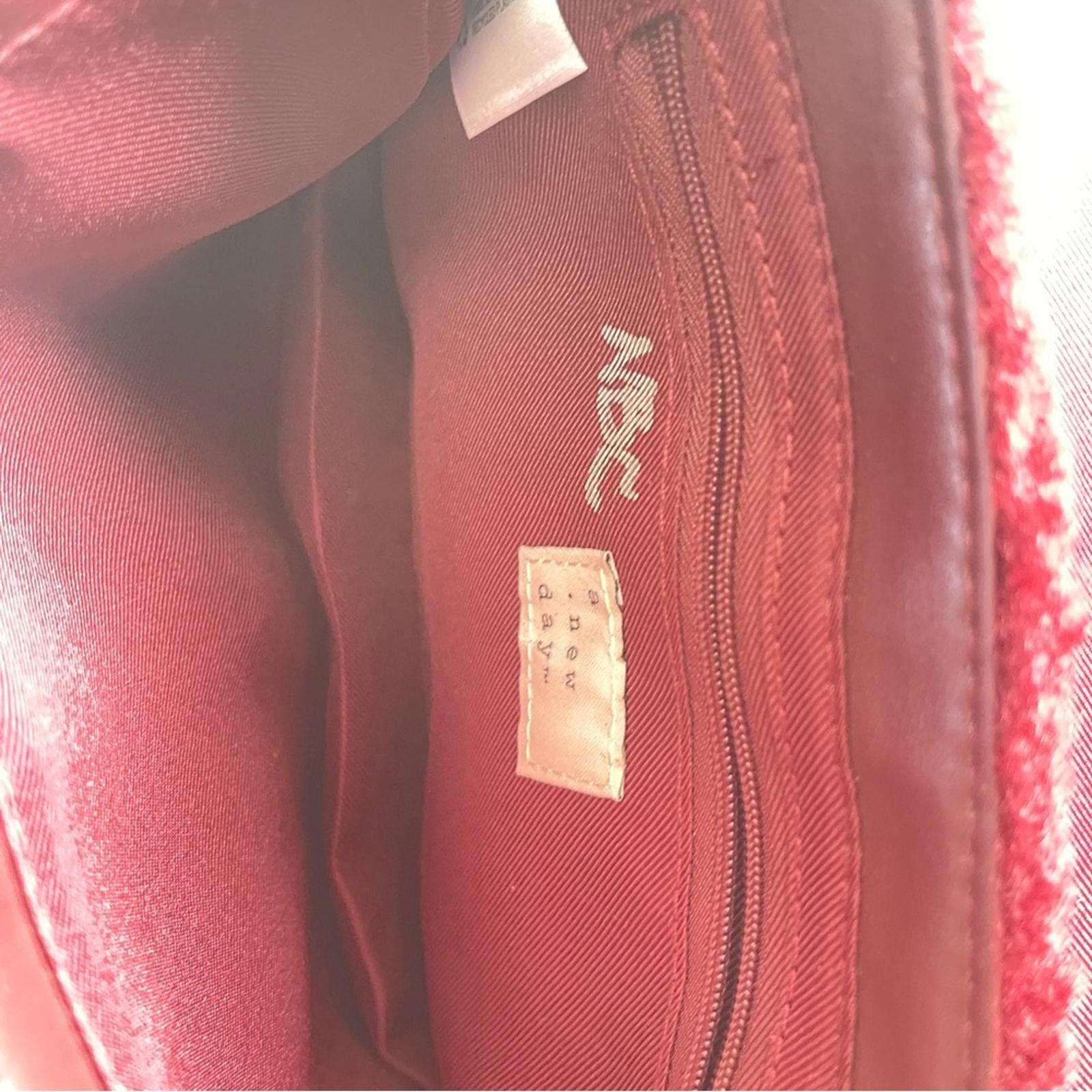 Other A New Day Burgundy Sherpa Crossbody Bag NWT Size ONE SIZE - 4 Thumbnail
