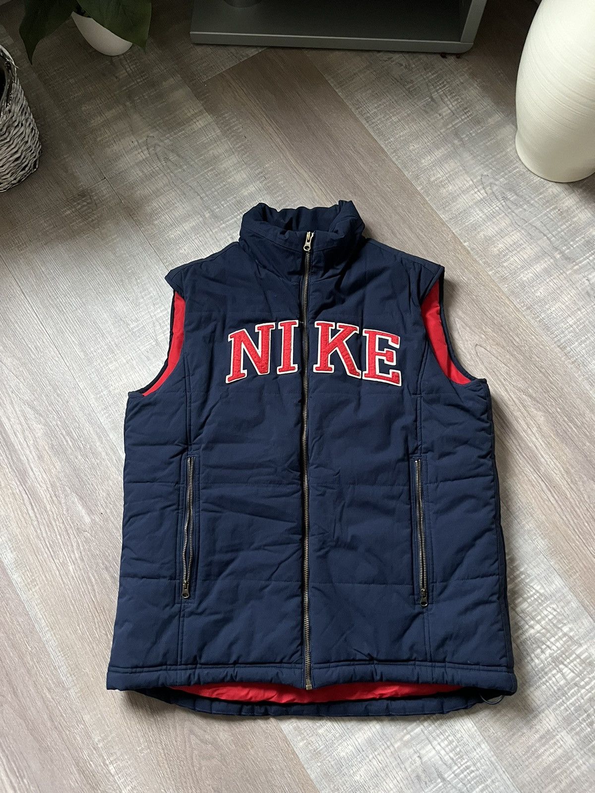 Nike × Vintage Nike Vintage Big Logo Nylon 90s Puffer Down Vest Y2K Drill Size US S / EU 44-46 / 1 - 1 Thumbnail