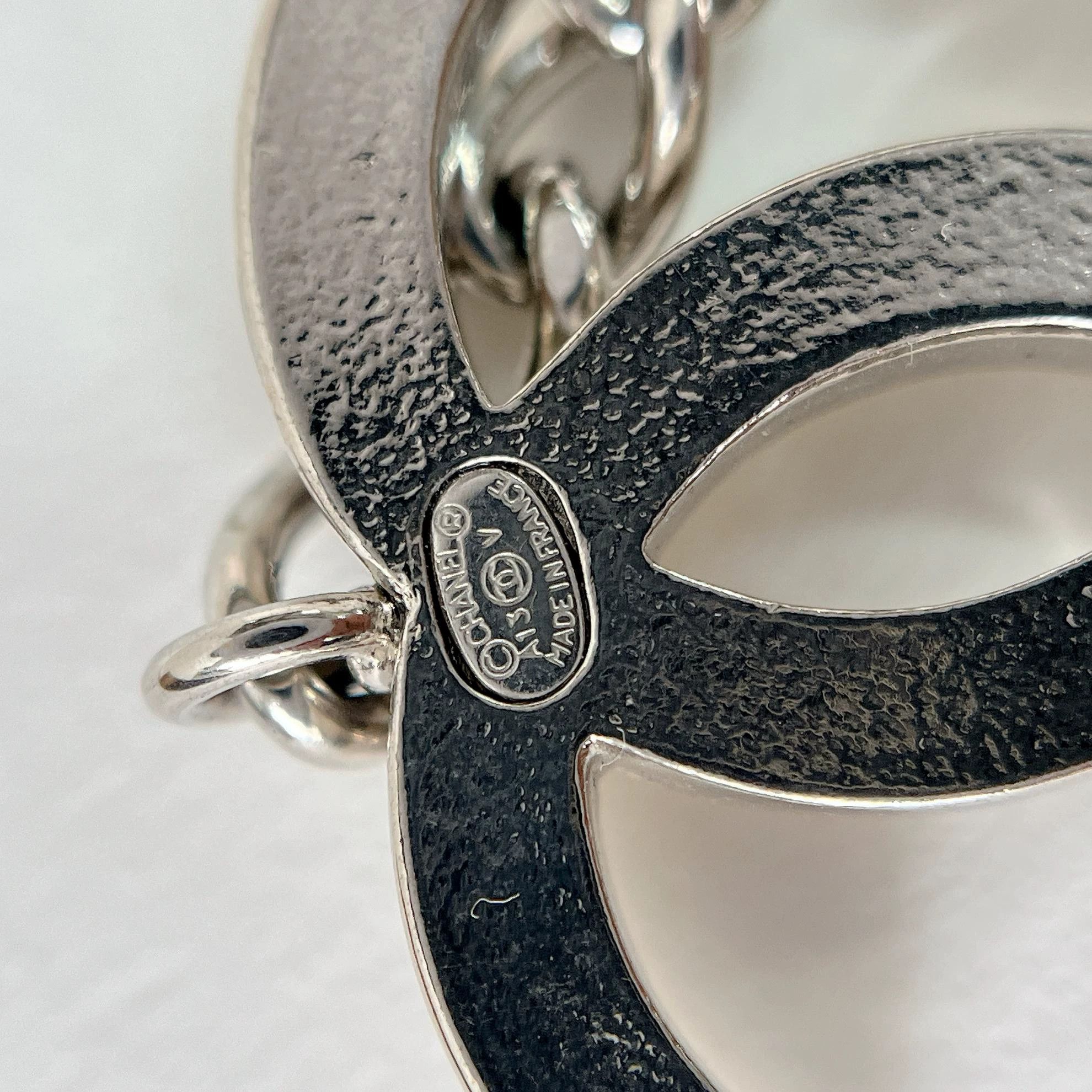 Chanel Chanel Silver Enamel Logo Waist Chain 5394 Size ONE SIZE - 4 Thumbnail