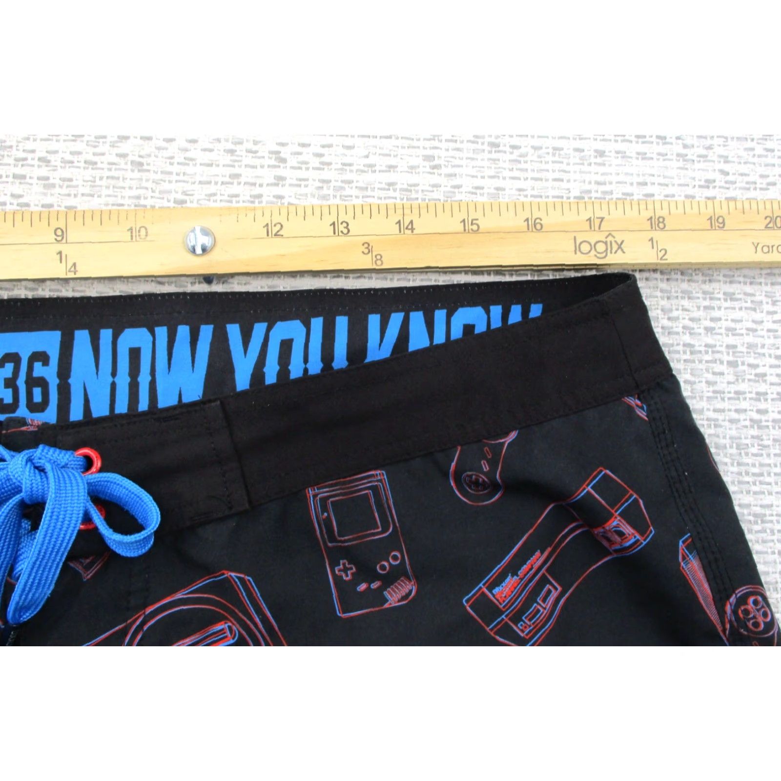Vintage Dixxon Flannel Mens Boardshorts 36 Black Gamer Print Retro Video Game Console Short Bottoms Size US 36 / EU 52 - 7 Thumbnail