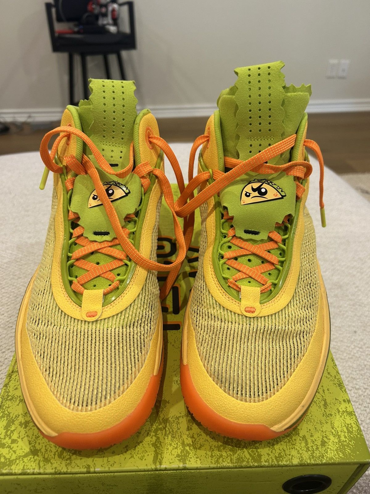 Jordan Brand Jayson Tatum Air Jordan 36 Nitro Taco Jay Size US 11.5 / EU 44-45 - 3 Thumbnail