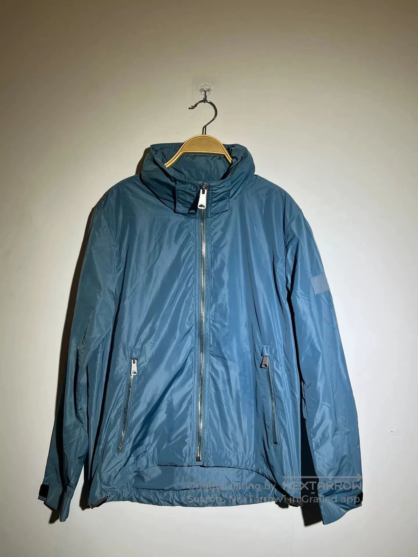 Burberry Burberry Men's Stylish Waterproof Jacket. Size US S / EU 44-46 / 1 - 3 Thumbnail