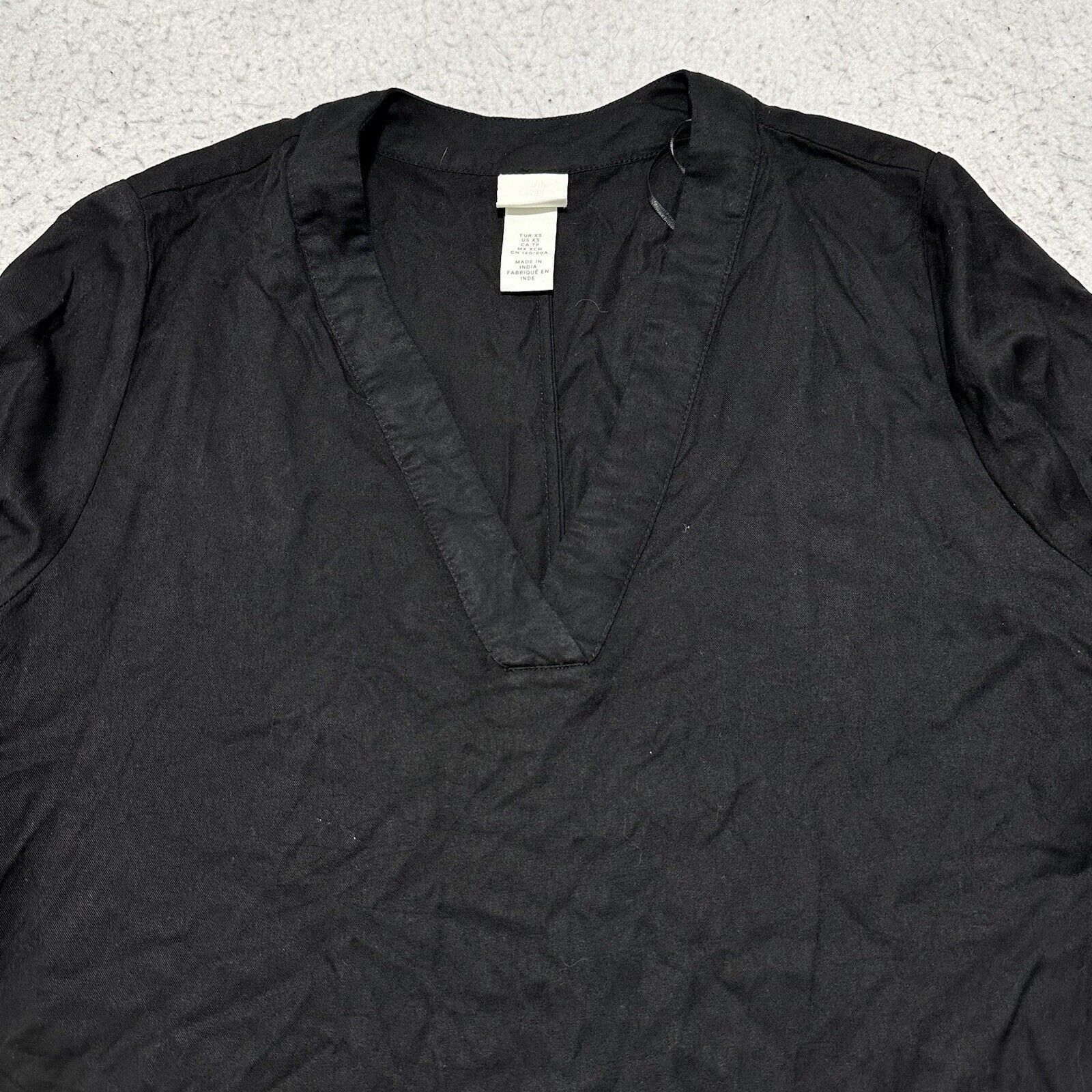 H&M H&M XS Black V-Neck Pullover Tunic Hem Shirt Dress Viscose Size XS / US 0-2 / IT 36-38 - 2 Thumbnail