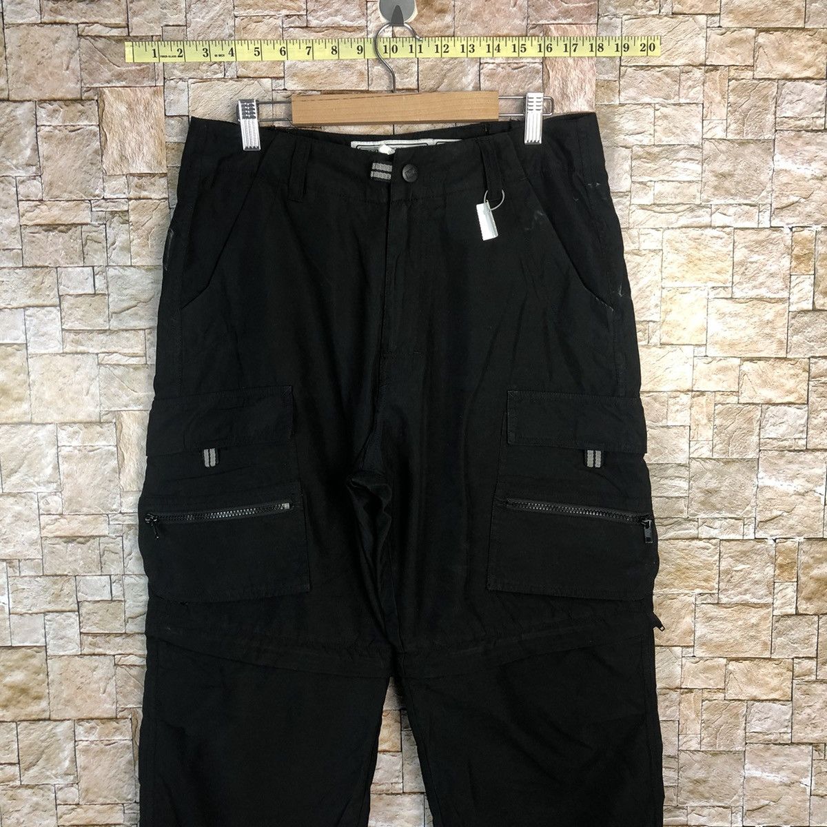 Japanese Brand Counter Culture Black Cargo Multipocket Pants #A340 Size US 30 / EU 46 - 2 Thumbnail