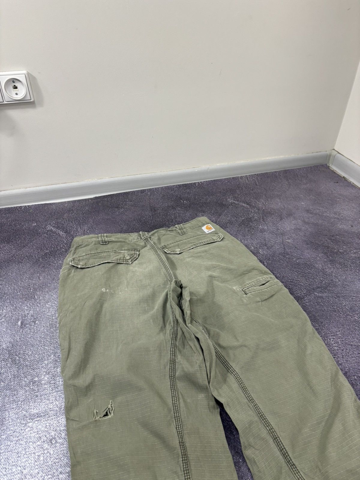 Carhartt Vintage Carhartt Aviation Olive Work Hype Cargo Pants Size US 34 / EU 50 - 5 Thumbnail