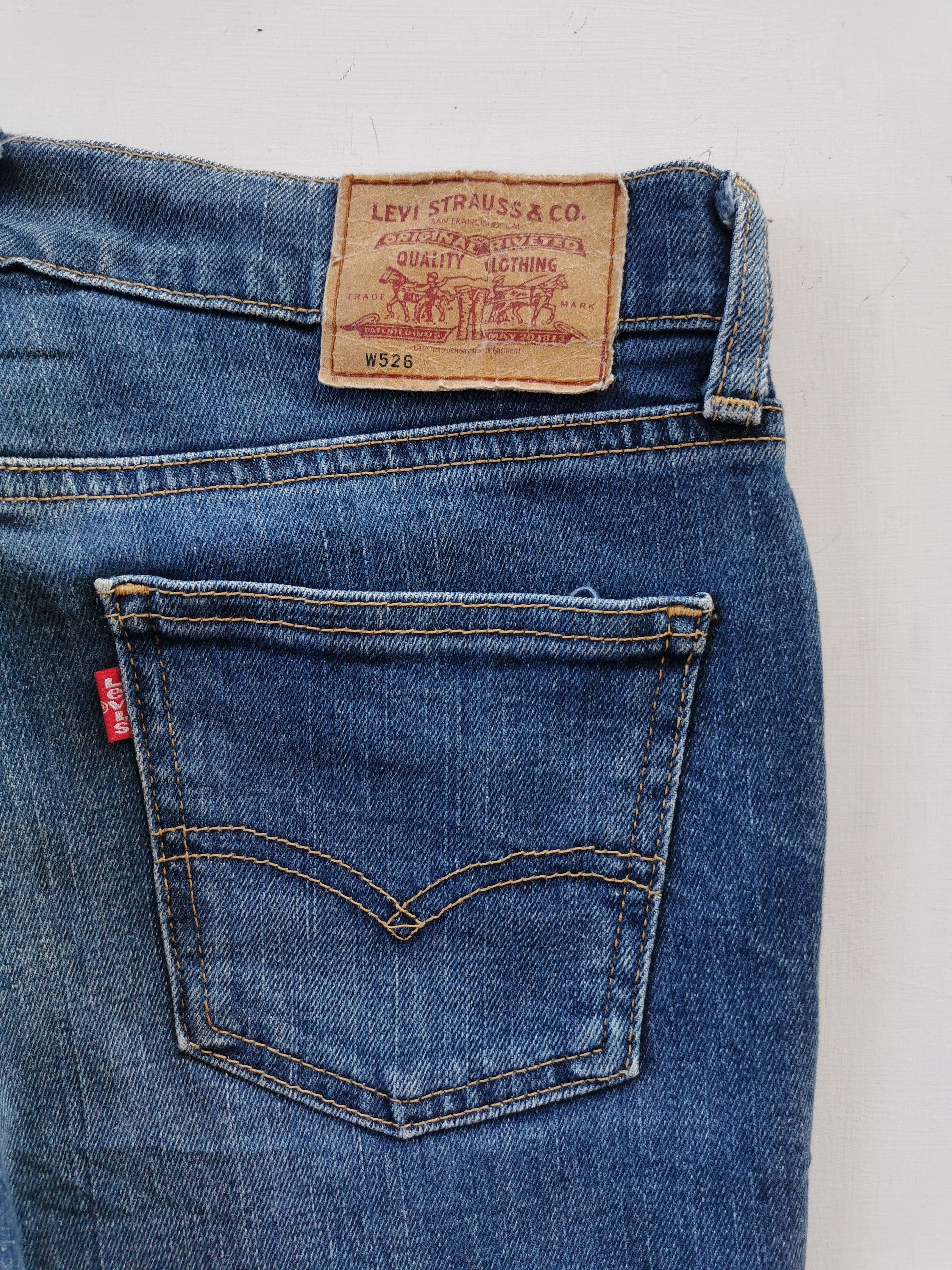 Levi's Levis Vintage 526 Women Bootcuts Flare Jeans Authentic Size 30" / US 8 / IT 44 - 11 Thumbnail
