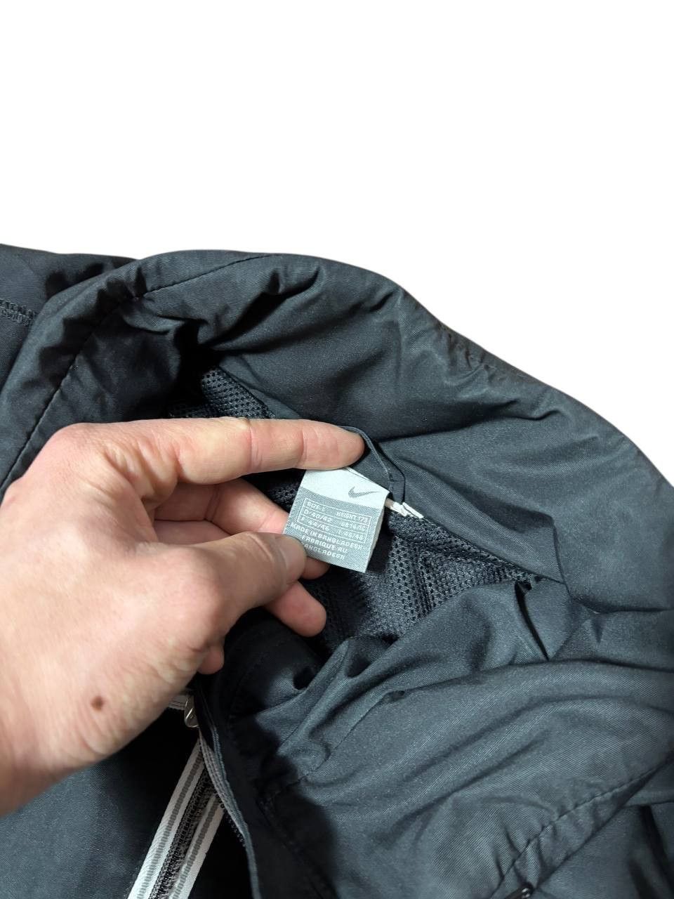 Nike Vintage 90's Nike Drill Nylon Hood Light Jacket Size US S / EU 44-46 / 1 - 14 Thumbnail
