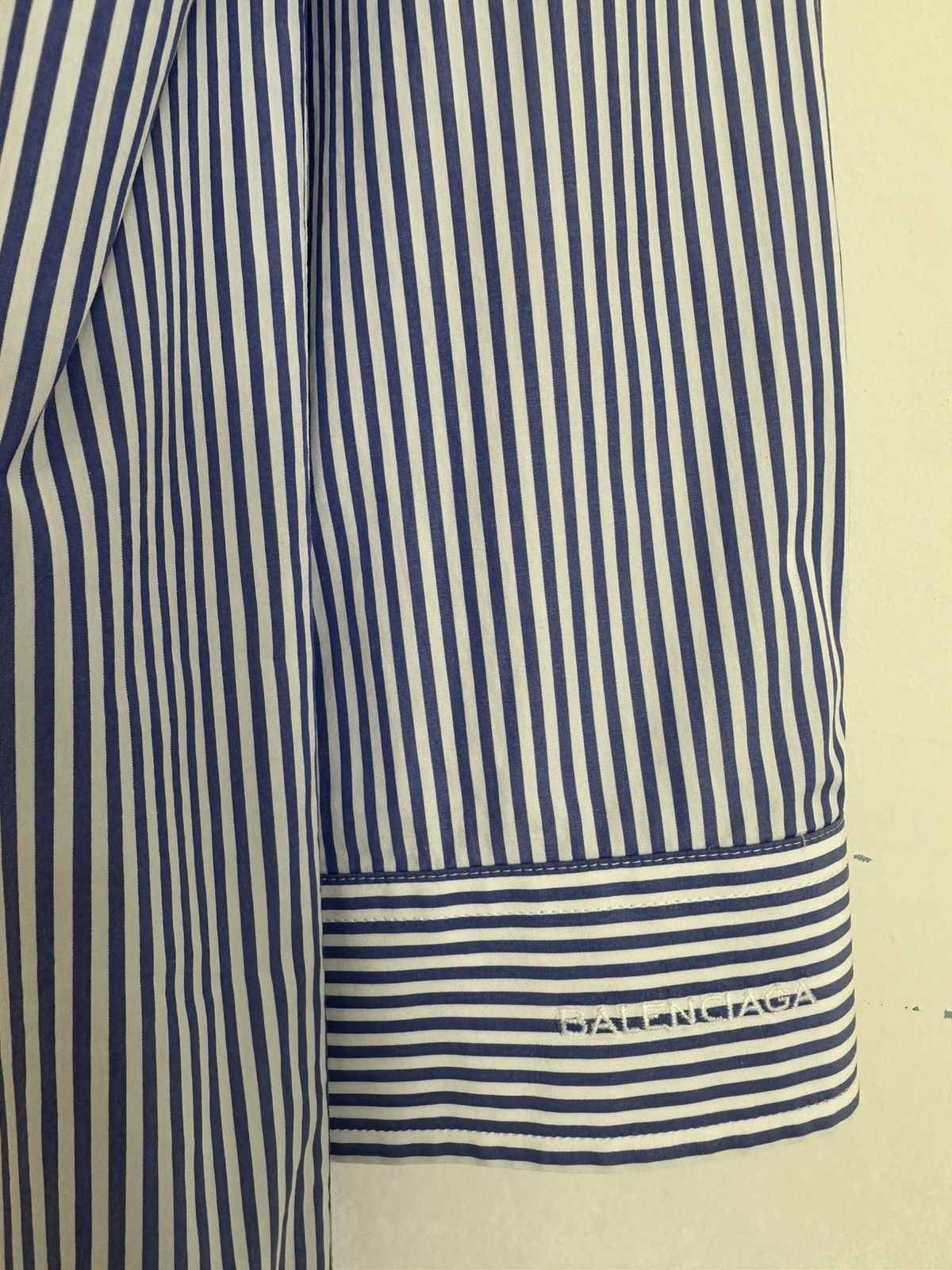 Balenciaga Bakenciaga x Demna Gvasalia Shirt Dress Size S / US 4 / IT 40 - 6 Thumbnail