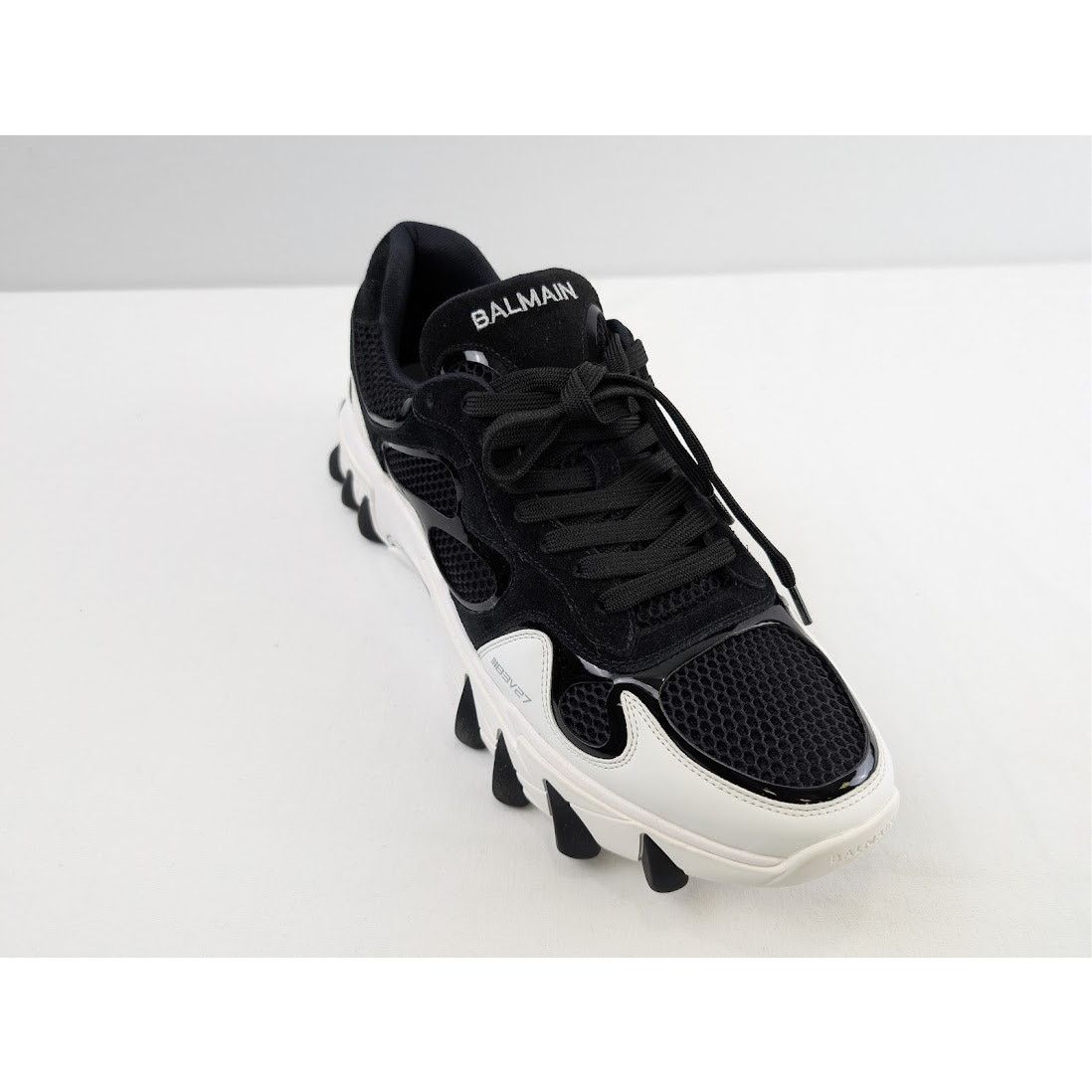 Balmain o1rshd1 Men's B-East Low-Top Sneakers in Black/White Size US 12 / EU 45 - 3 Thumbnail