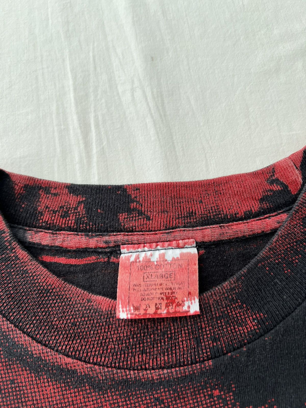 Band Tees Vintage 1990 AC/DC ACDC The Razors Edge AOP T-shirt Size US XL / EU 56 / 4 - 11 Thumbnail