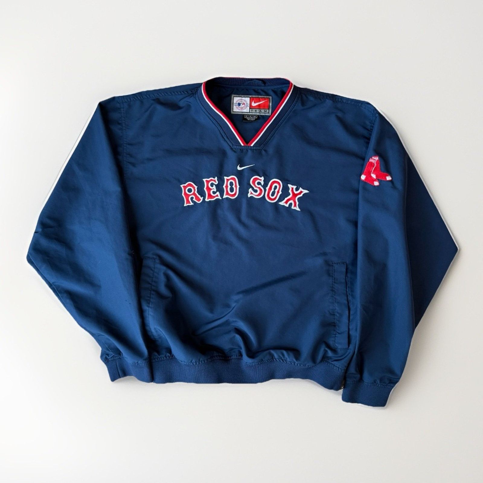Nike × Vintage Vintage Boston Red Sox Sweatshirt Small Navy Y2K Nike Center Size US S / EU 44-46 / 1 - 1 Thumbnail