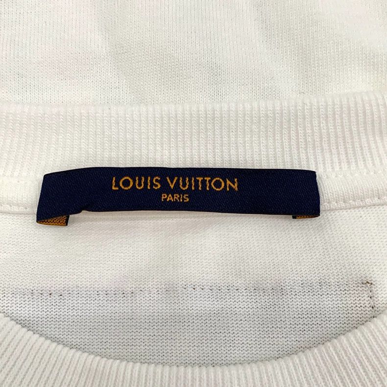 Louis Vuitton Louis Vuitton White logo pendant printed cotton crew neck Size US M / EU 48-50 / 2 - 6 Thumbnail