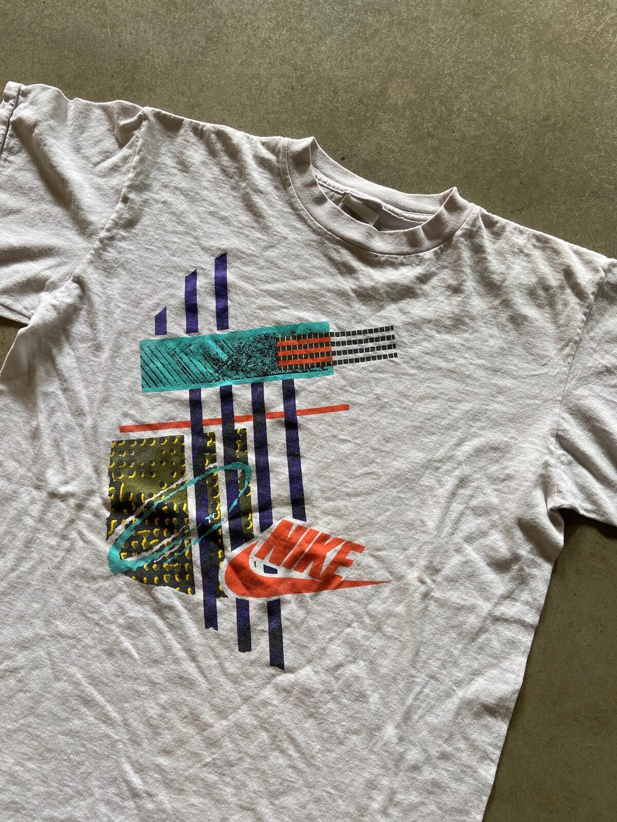 Nike 90s Nike Golf Tee Sz Small Size US S / EU 44-46 / 1 - 2 Thumbnail