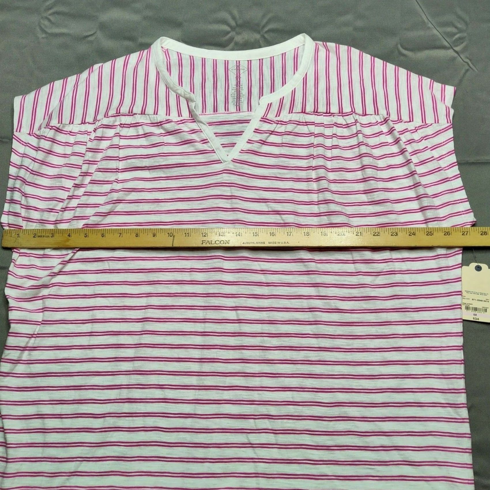 Vintage VINTAGE St. John's Bay Shirt Womens Plus 0X Pink Stripe Cap Sleeve V-Neck Pullover Shirt NEW Size XL / US 12-14 / IT 48-50 - 7 Thumbnail