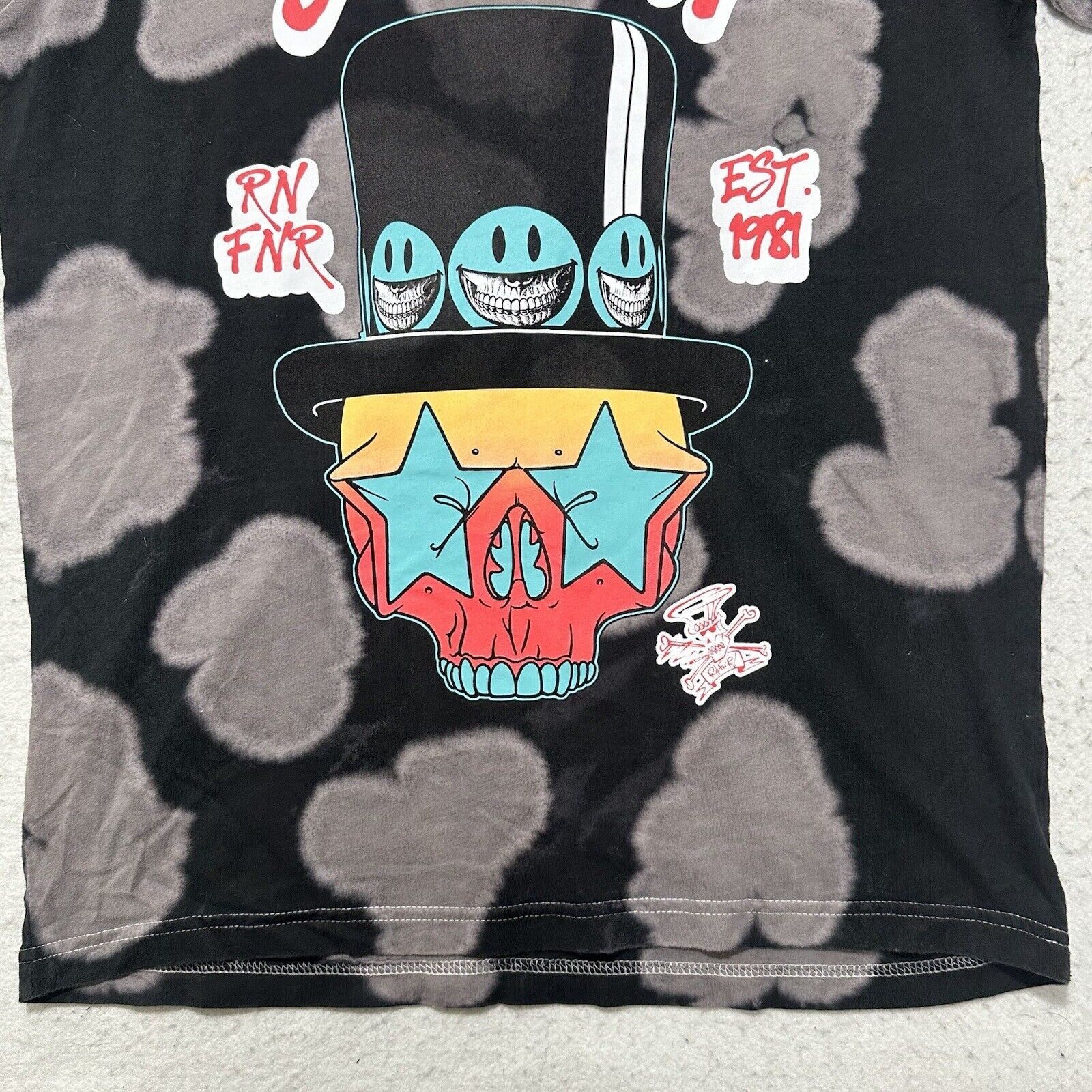 Other Slash Guitarist XS Guns n Roses Graphic T Shirt Skull Hat Size US XS / EU 42 / 0 - 7 Thumbnail