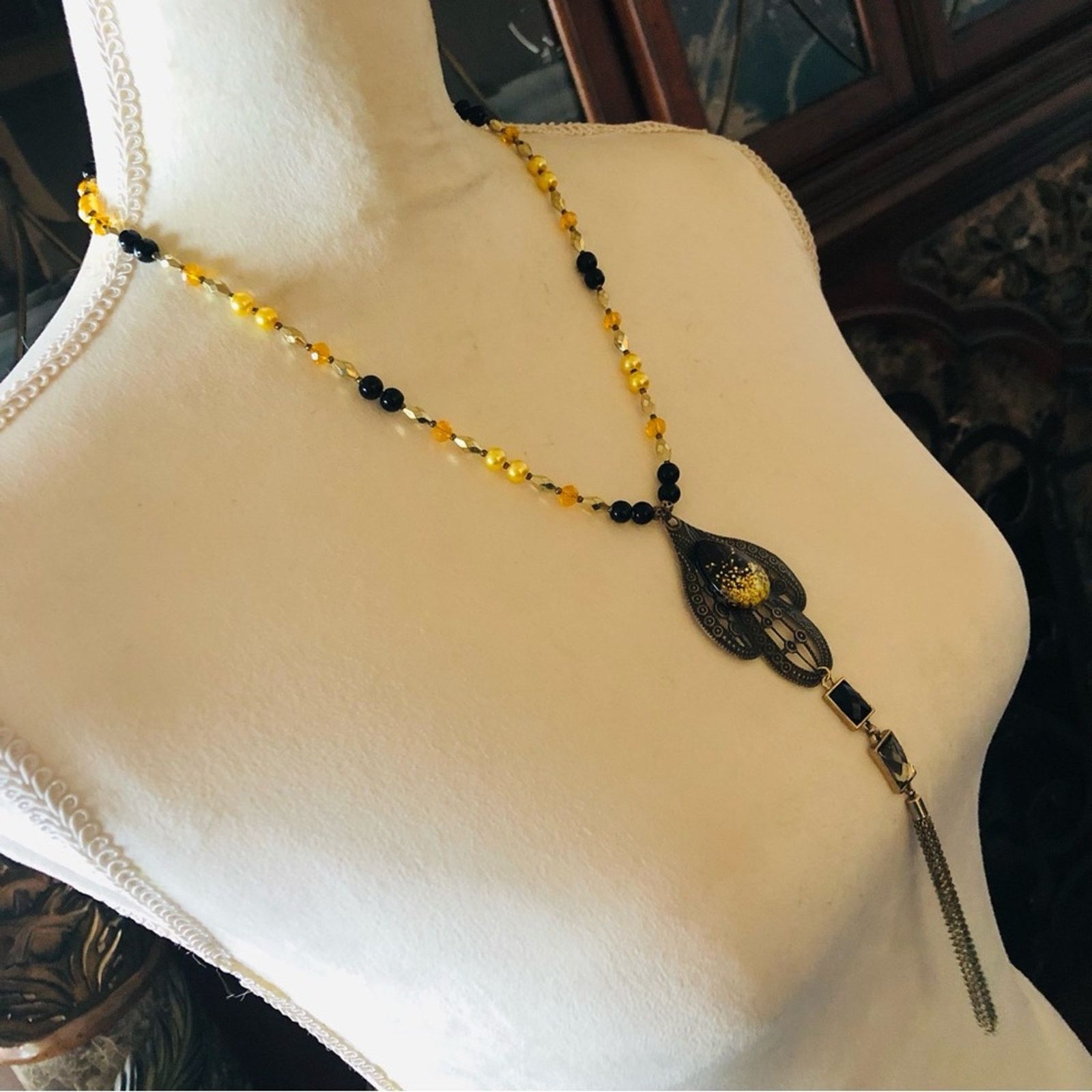 Handmade Handcrafted repurpose chain fringe Pearl necklace Size ONE SIZE - 3 Thumbnail