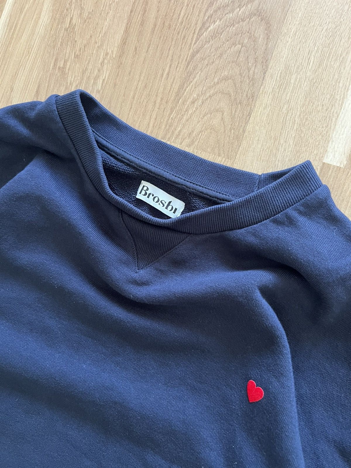 Japanese Brand × Vintage Brasbi Ami vintage sweatshirt mini logo heart Size US M / EU 48-50 / 2 - 4 Thumbnail