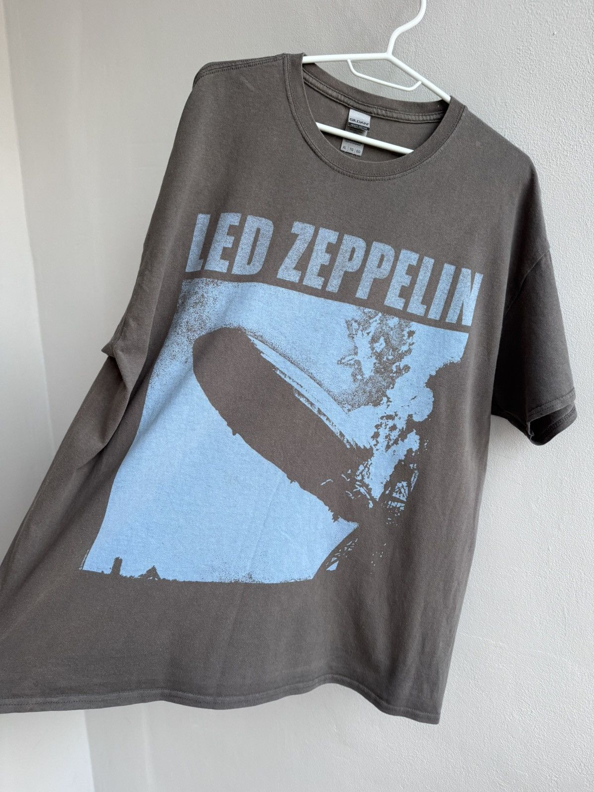 Band Tees Led Zeppelin Blue First Album Merch T Shirt Tee Size US XL / EU 56 / 4 - 5 Thumbnail
