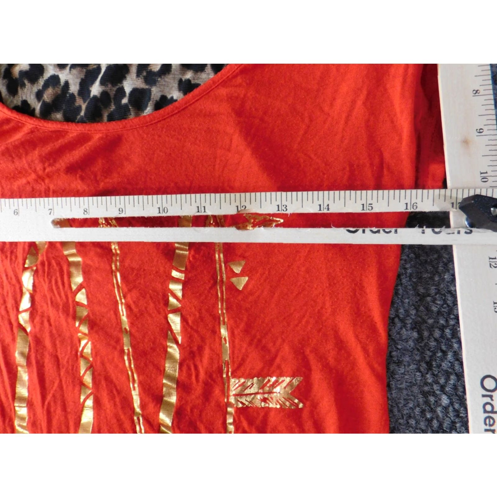 Vintage Free Kisses Blouse Shirt Womens Large Red Animal Print Love Pattern Short Sleeve Pullover Casual L Womens Size L / US 10 / IT 46 - 6 Thumbnail