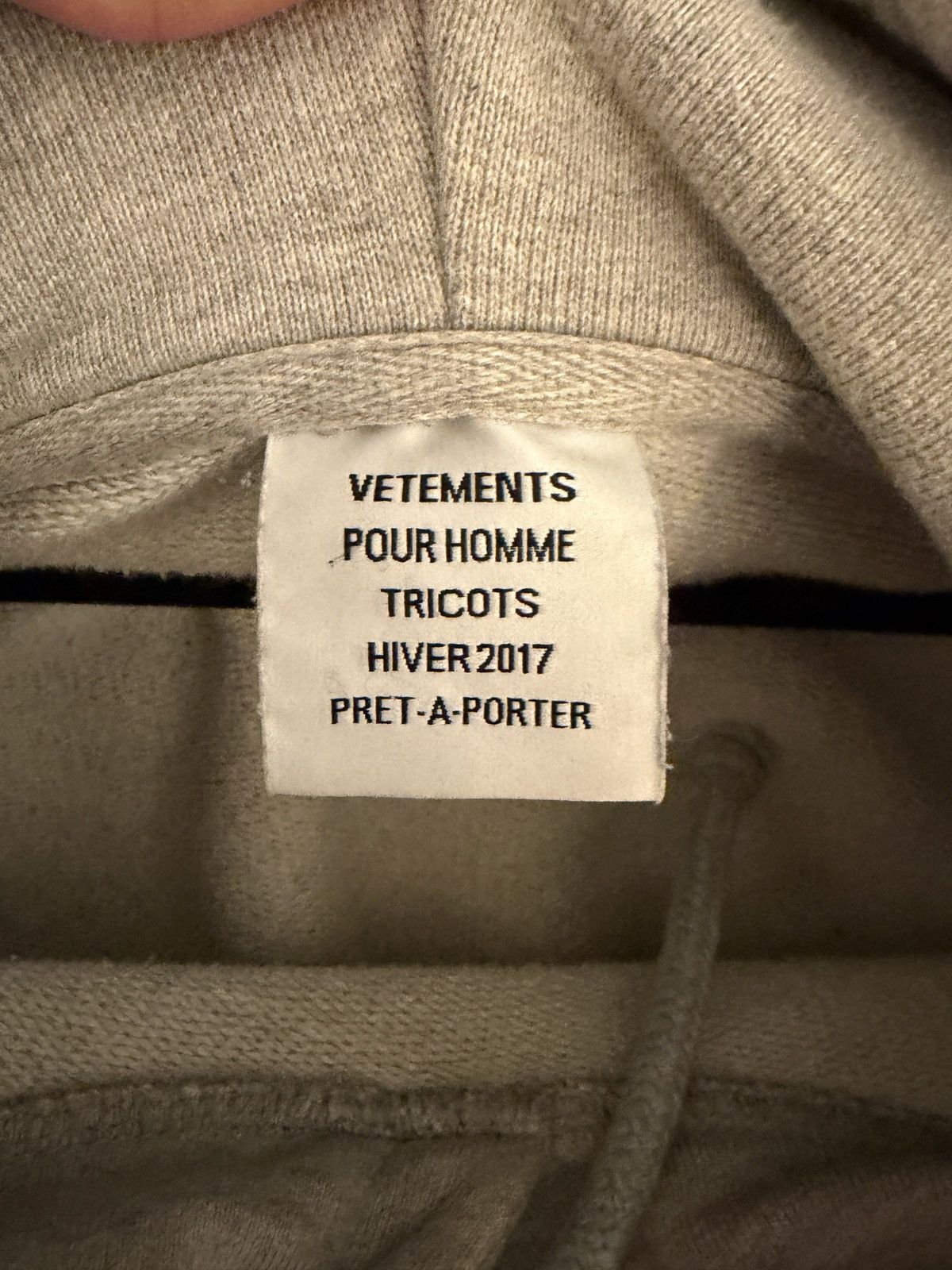 Vetements Vetements Eleven Inch Gun Club Hoodie Size US S / EU 44-46 / 1 - 4 Thumbnail
