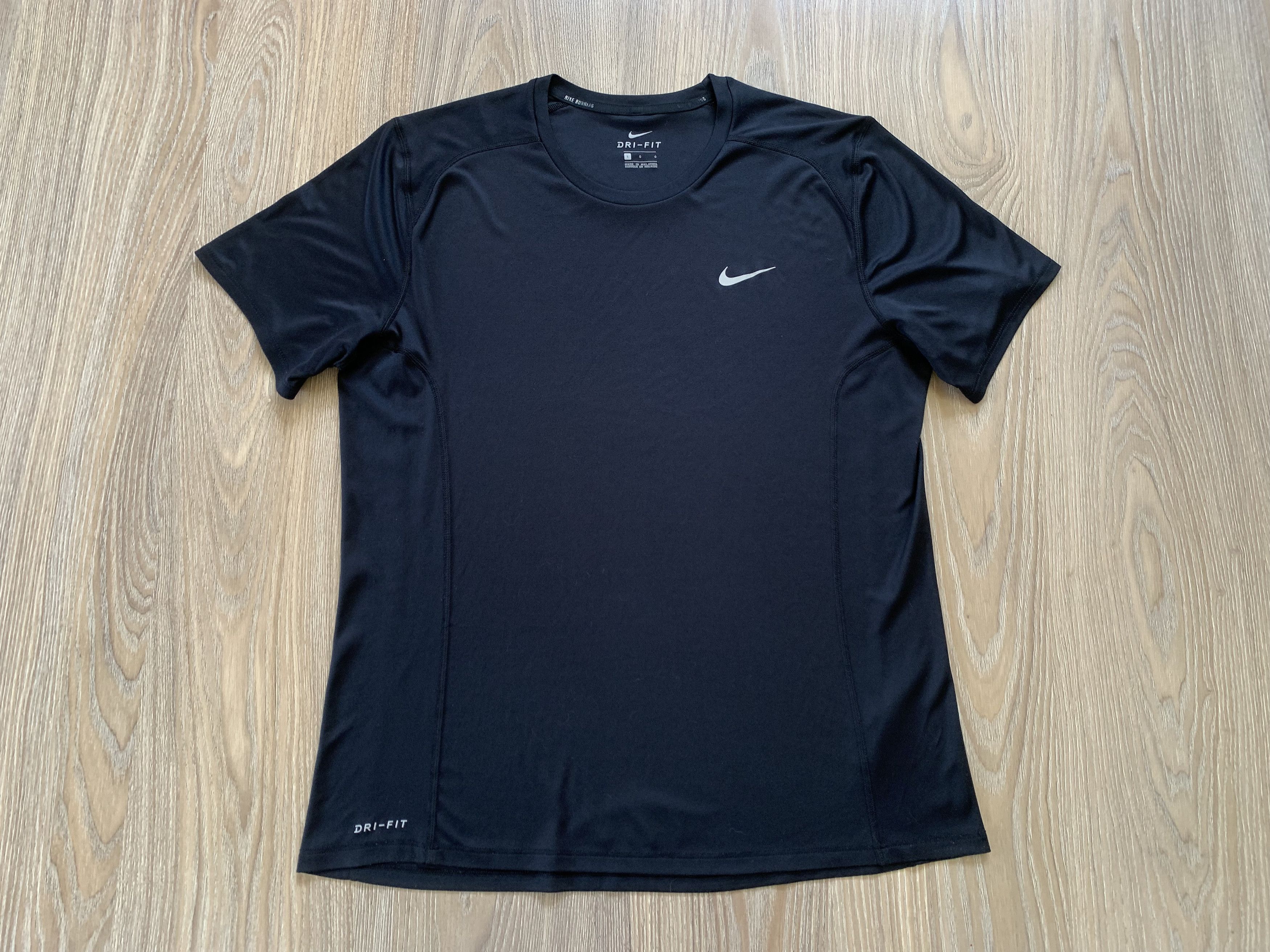 Nike Womens Nike Running Dri Fit Black T Shirt Size L / US 10 / IT 46 - 2 Thumbnail