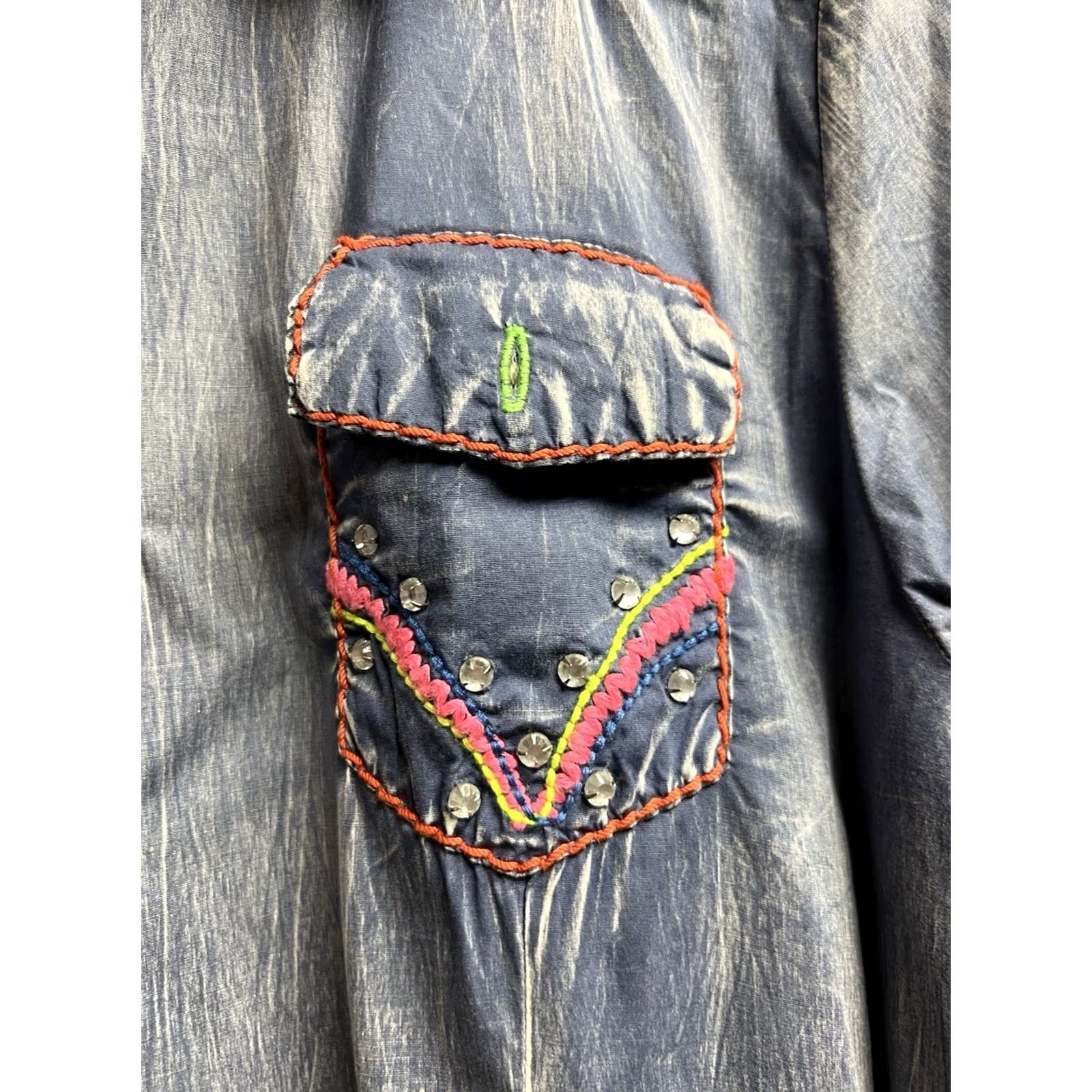 Roar VINTAGE Roar Destined To Womens XL PNK/GRN Acid Wash Button Shirt Rhinestone Embellished Size M / US 6-8 / IT 42-44 - 3 Thumbnail