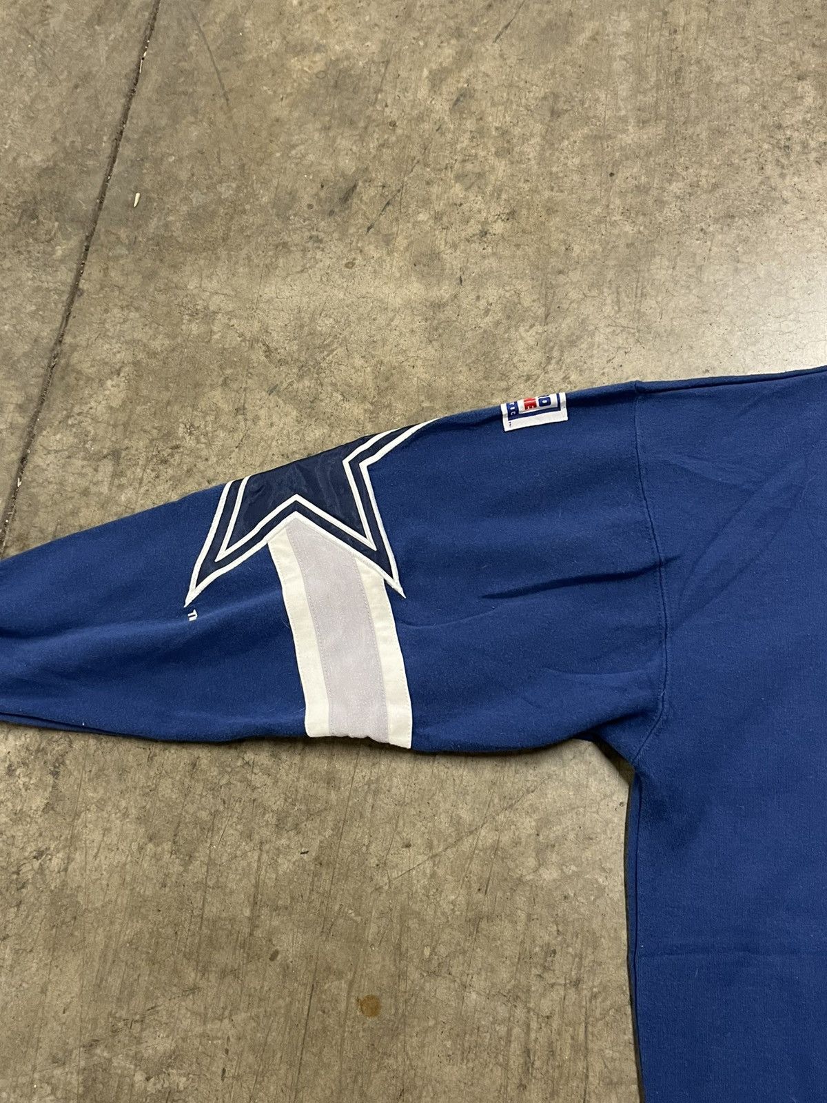 Vintage Vintage 90s Dallas cowboys starter sweatshirt rare NFL Size US L / EU 52-54 / 3 - 7 Thumbnail