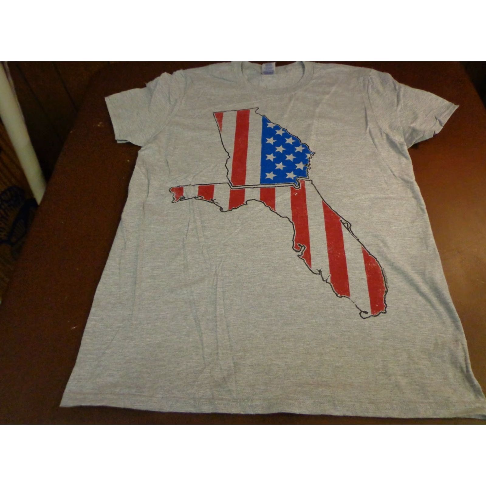 Gildan VINTAGE Florida Georgia Line Concert T Shirt Gray 2015 Tour Medium Unisex Adults Graphic Tee Music Shirt Womens Mens Size US M / EU 48-50 / 2 - 3 Thumbnail