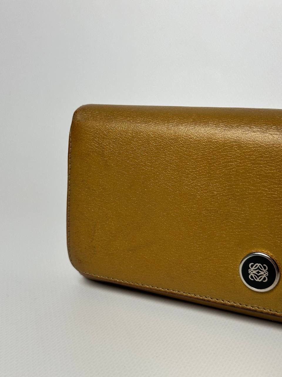 Loewe 90s Vintage Loewe Anagram Leather Authentic Golden Wallet Size ONE SIZE - 7 Thumbnail