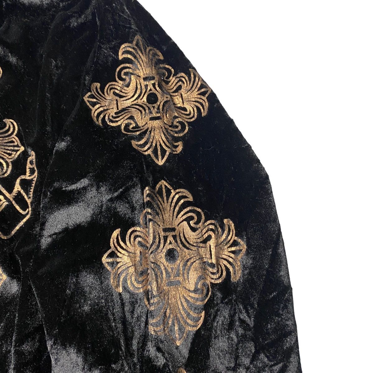 Hysteric Glamour × If Six Was Nine × Japanese Brand 2000's Macalester Tribal Cross Velvet Jacket Size US M / EU 48-50 / 2 - 5 Thumbnail