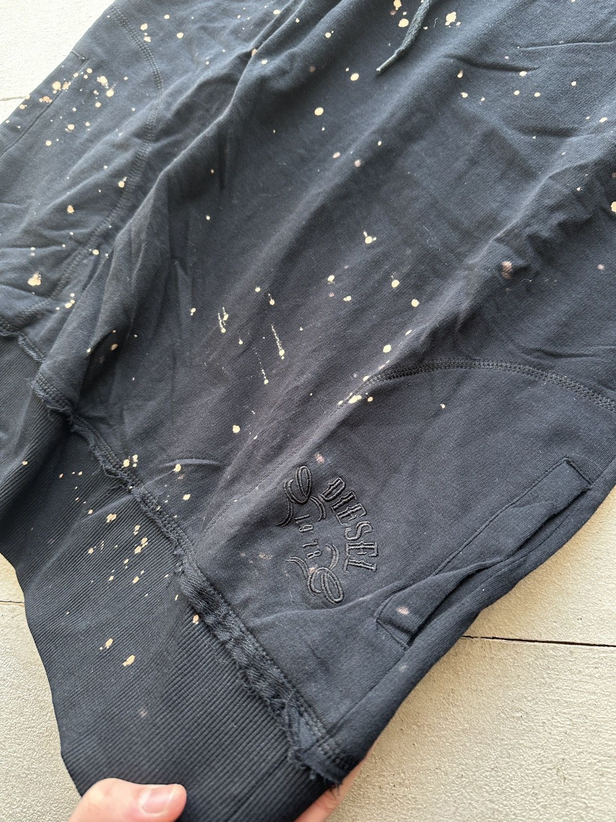 Diesel 🚨90s Diesel black stains distressed Washed Zip Sweatshirt Size S / US 4 / IT 40 - 8 Thumbnail