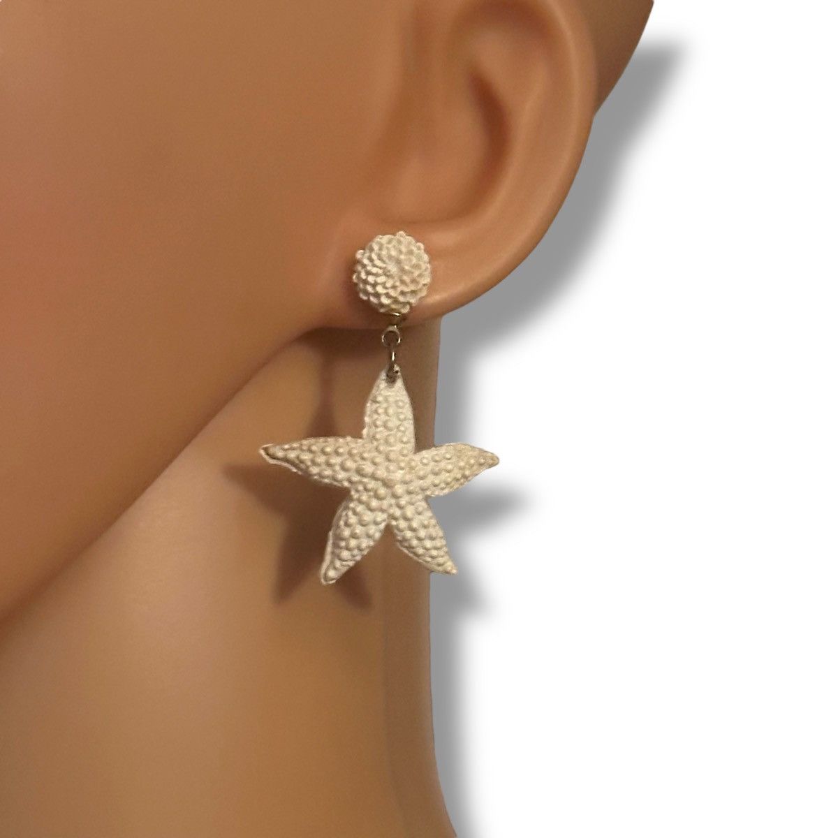Other White resin starfish dangle post earrings Size ONE SIZE - 2 Thumbnail