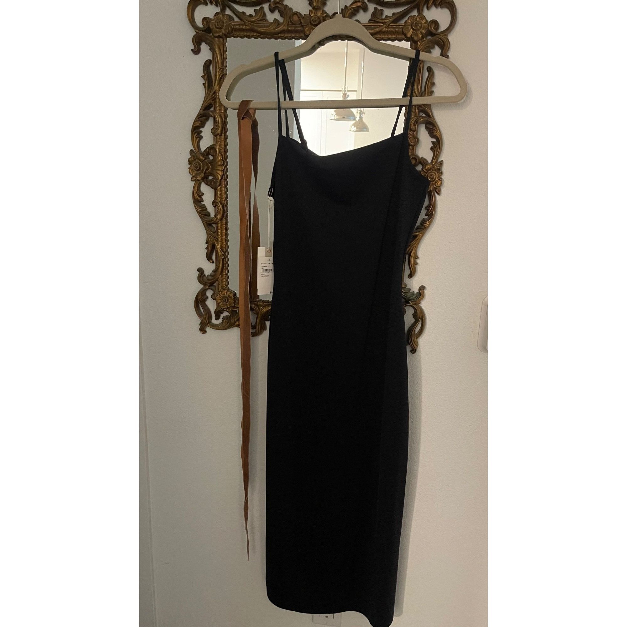 Good American Good American Midi scuba Spaghetti Strap Sz XS Size XS / US 0-2 / IT 36-38 - 9 Thumbnail