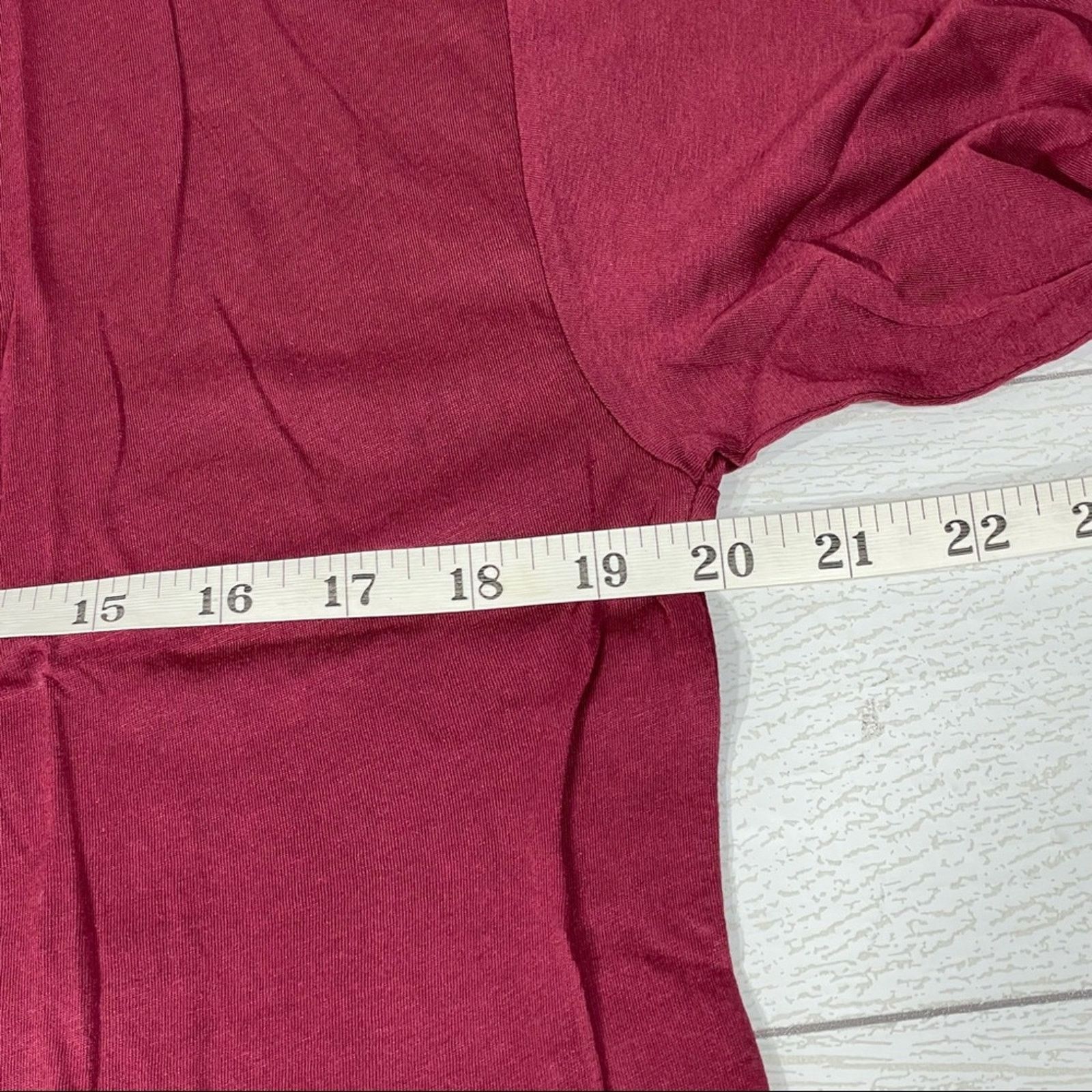 Other FASHION NOVA Wine Cropped Long Sleeved Tee Size M NWT Size M / US 6-8 / IT 42-44 - 4 Thumbnail