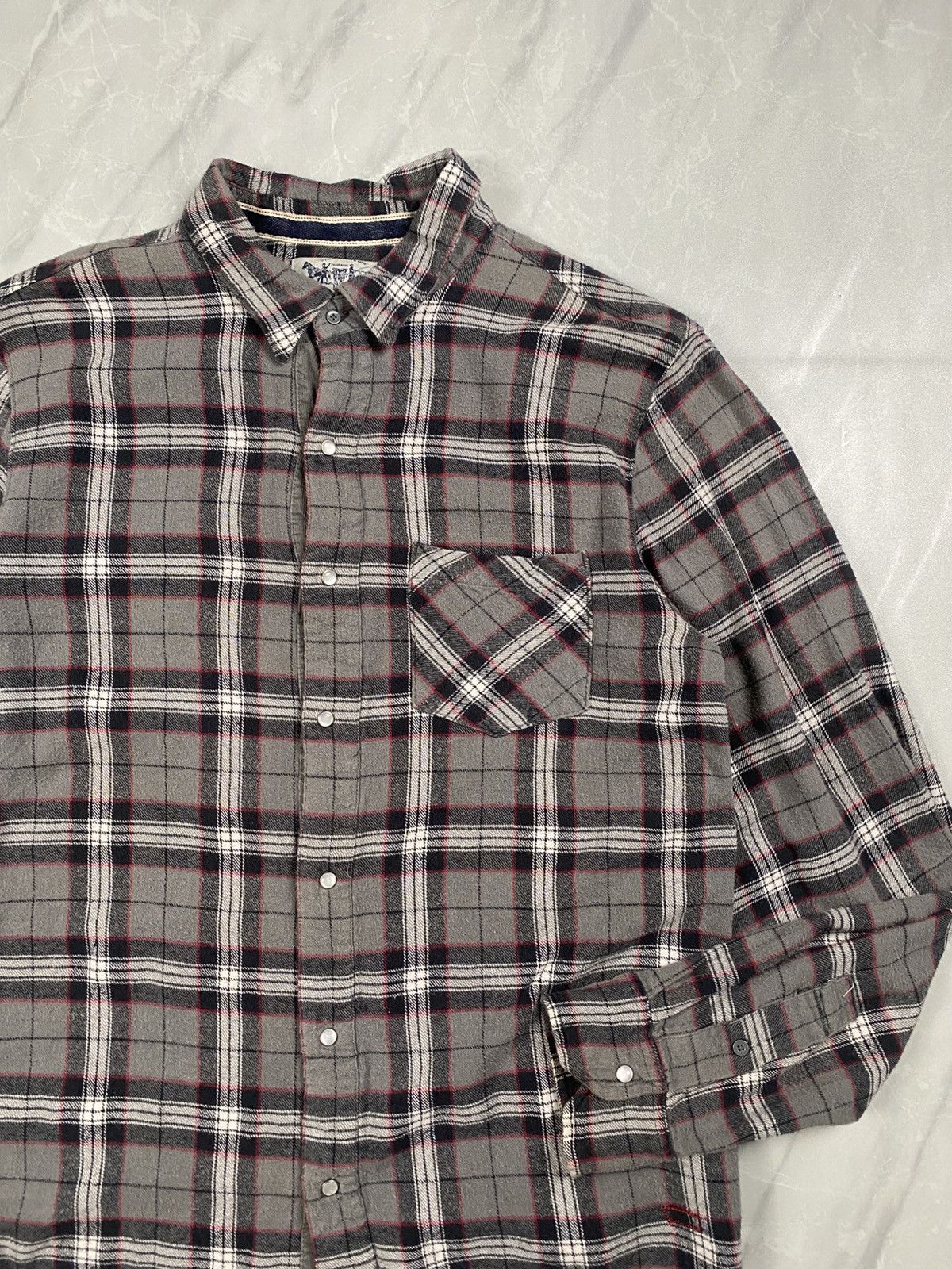 Levi's Vintage Clothing Vintage Levis Plaid Snap Button Shirts Size US M / EU 48-50 / 2 - 3 Thumbnail