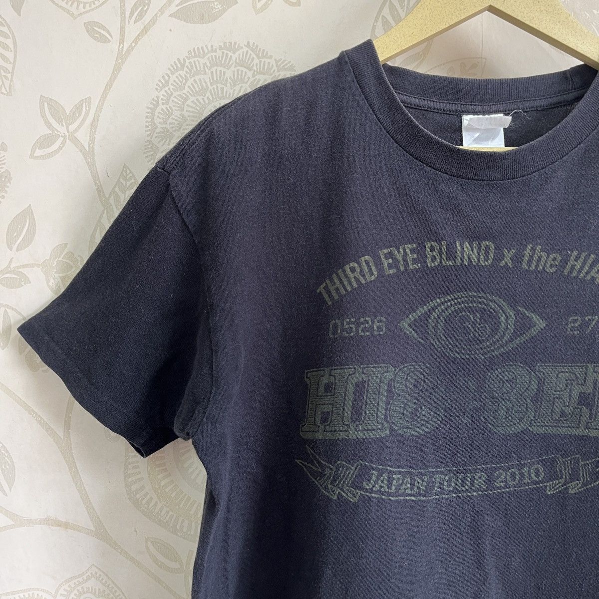 Band Tees Third Eye Blind X The Hiatus World Tour Japan 2010 Size US M / EU 48-50 / 2 - 6 Thumbnail