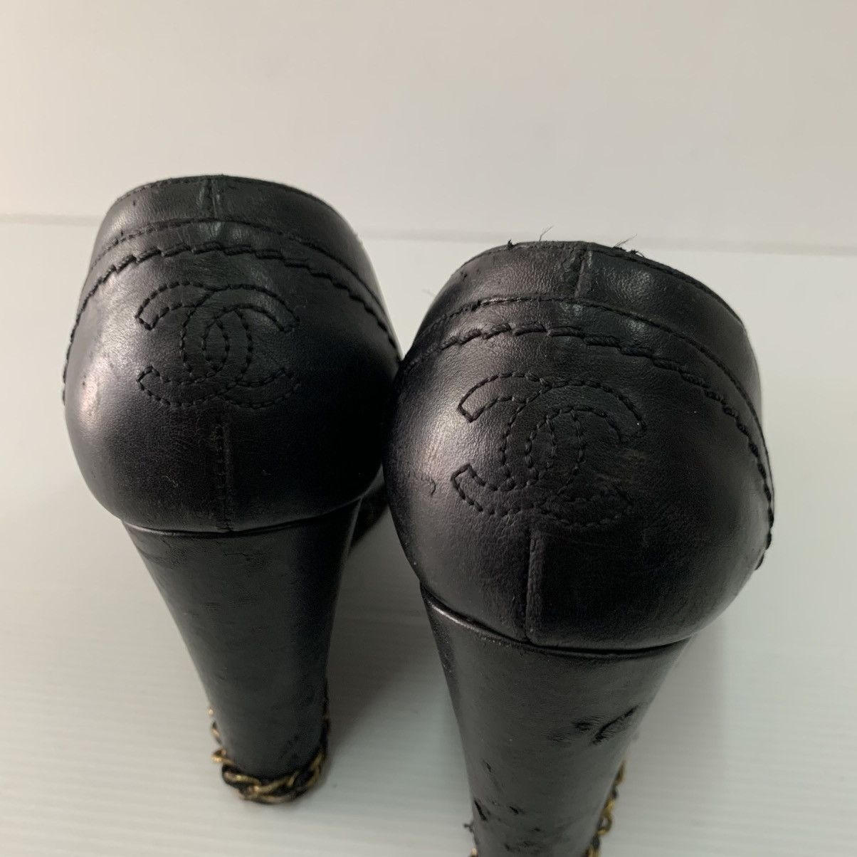 Chanel Chanel Black Leather Wedges Shoes Size US 7.5 / IT 37.5 - 11 Thumbnail