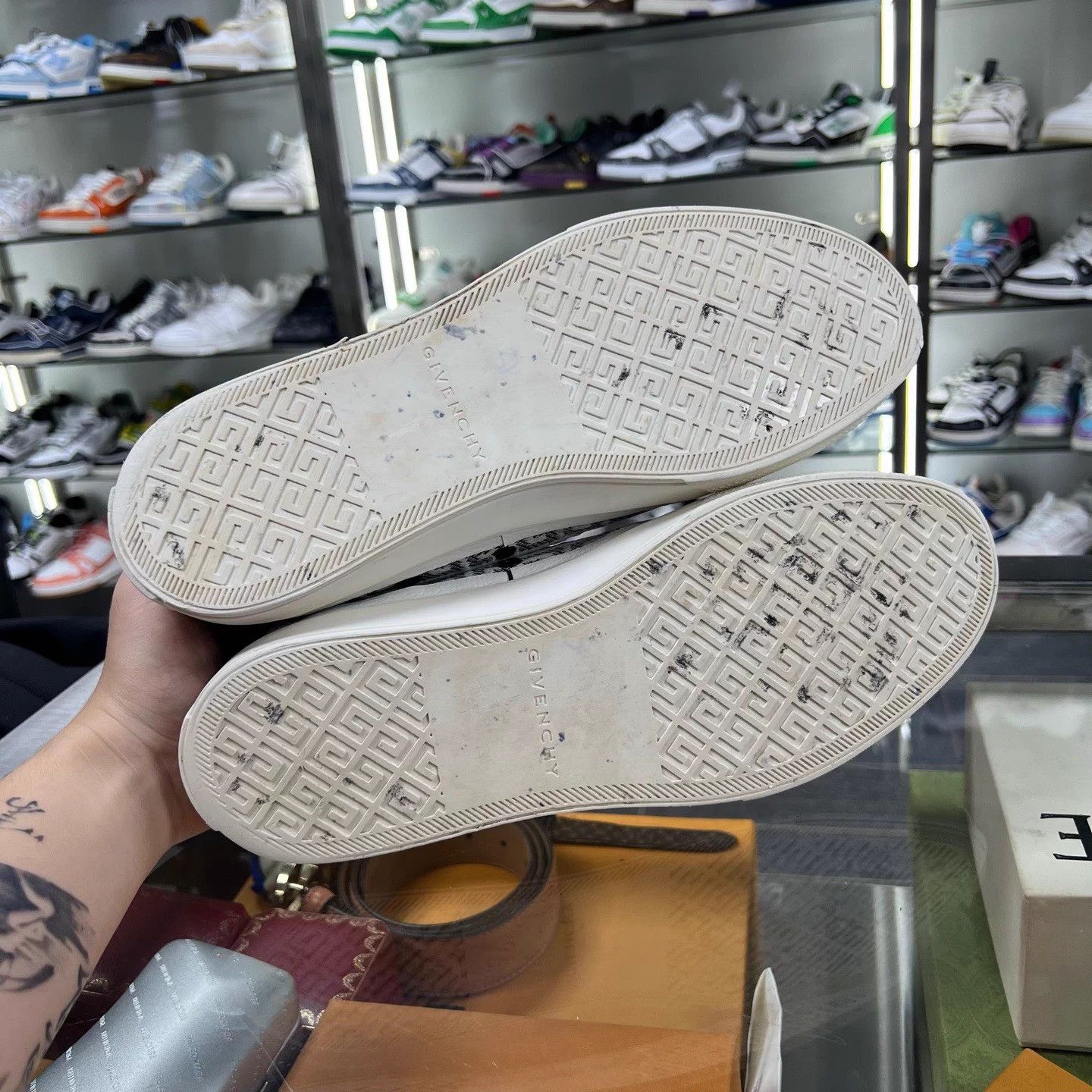Givenchy Givenchy 4G Logo Jacquard Allover Canvas Shoes 43 Size US 10 / EU 43 - 6 Thumbnail