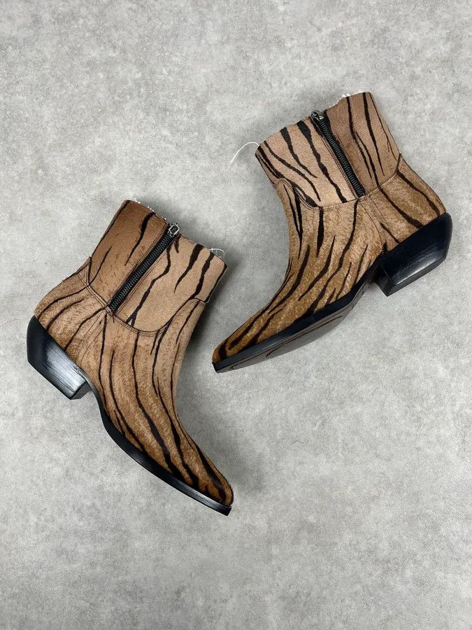 Saint Laurent Paris Saint Laurent Taupe Suede Tiger Stripe Boots Size US 7 / EU 40 - 4 Thumbnail