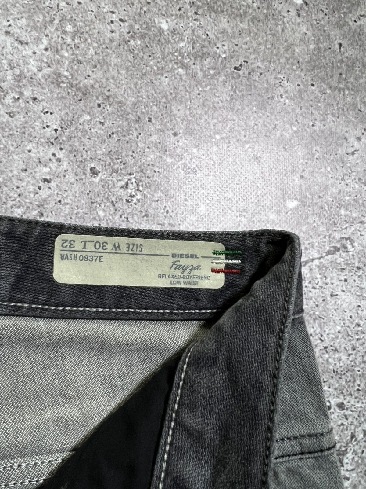 Diesel Vintage Diesel Jeans Distressed Wash Japanese Crazy y2k 90s Size US 32 / EU 48 - 11 Thumbnail