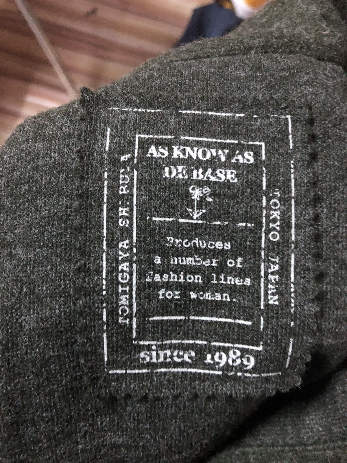 Designer × Issey Miyake × Japanese Brand Tomigaya Shibuya Double pockets Wool Jacket Size US M / EU 48-50 / 2 - 11 Thumbnail