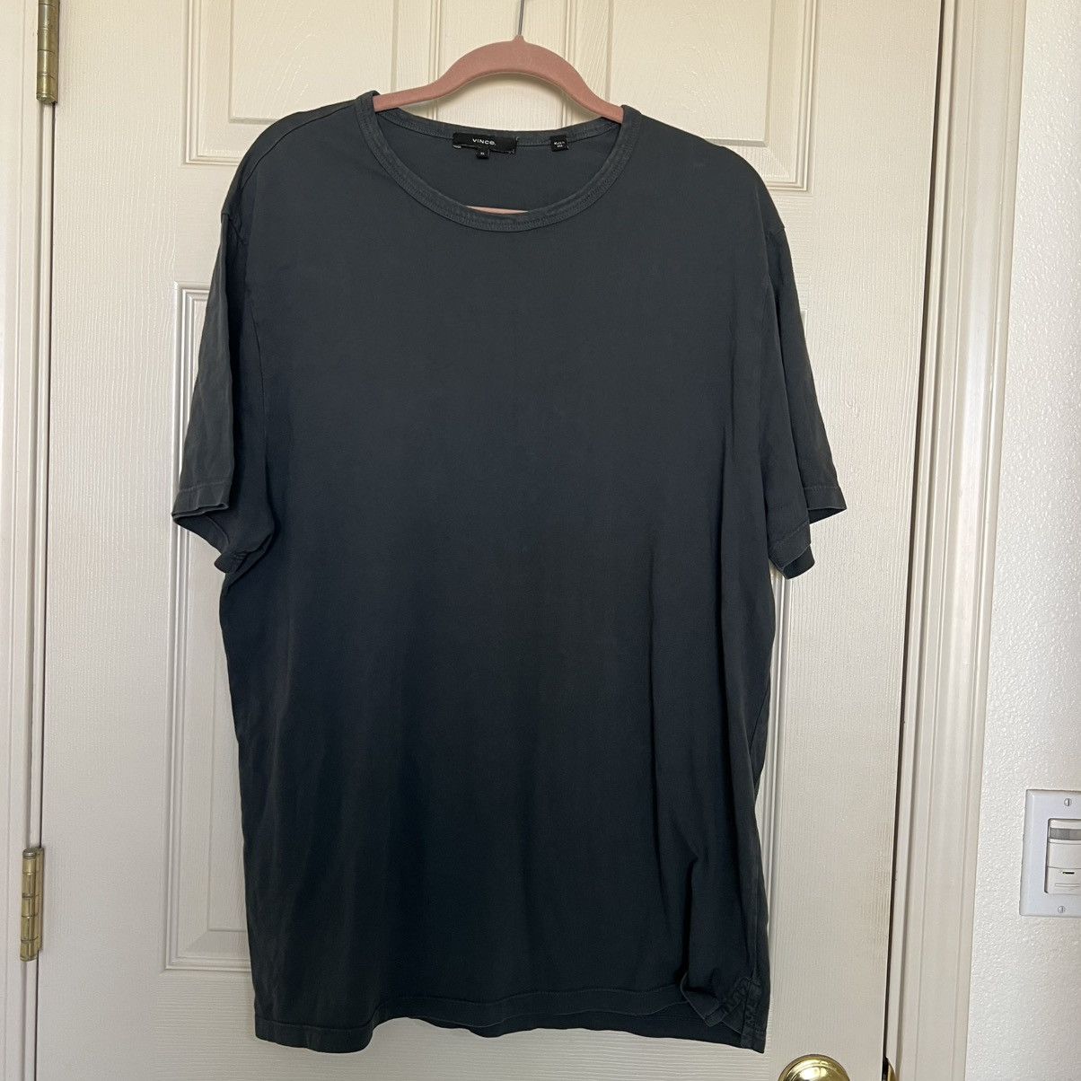 Vince Vince T Shirt Mens XL Sage Short Sleeve Crew Neck USA Made Size US XL / EU 56 / 4 - 1 Thumbnail