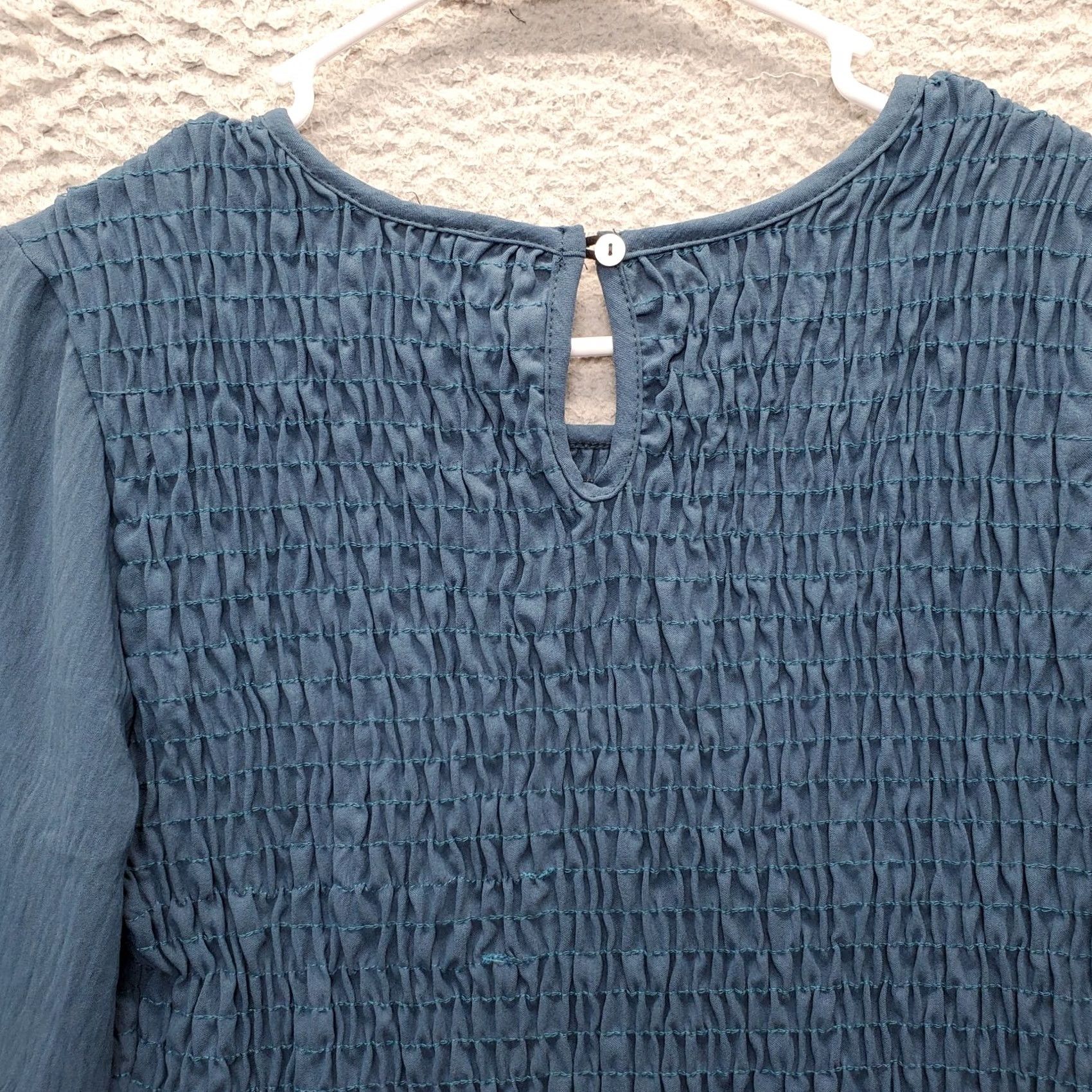 Vintage Vanilla Bay Blouse Top Womens S Blue Smocked Detail Long Sleeve Round Neck Shirt Size S / US 4 / IT 40 - 8 Thumbnail