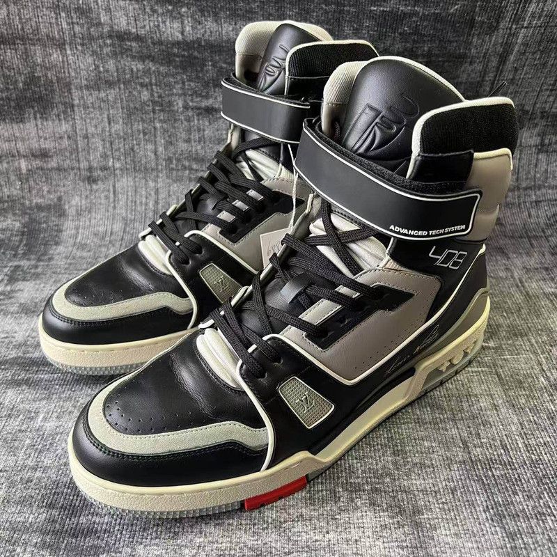 Louis Vuitton Louis Vuitton Trainer High-Top Sneakers for Men 0089 Size US 9.5 / EU 42-43 - 1 Thumbnail